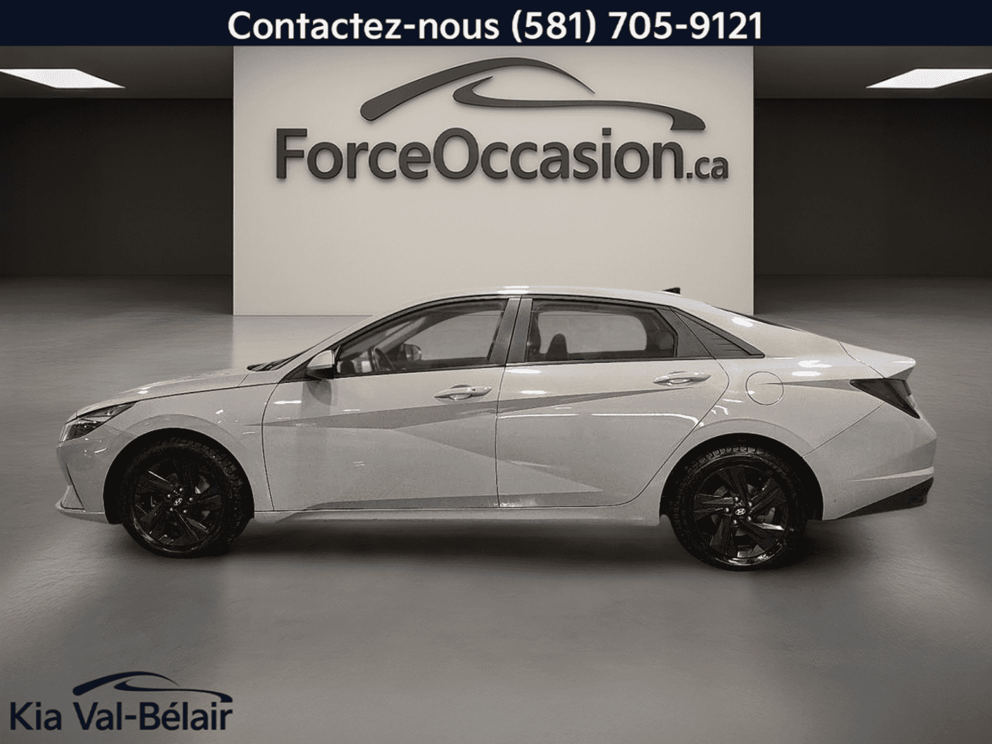 2023 Hyundai Elantra Preferred * Carplay * Bouton-Poussoir * Volant Chauff * - Image 12
