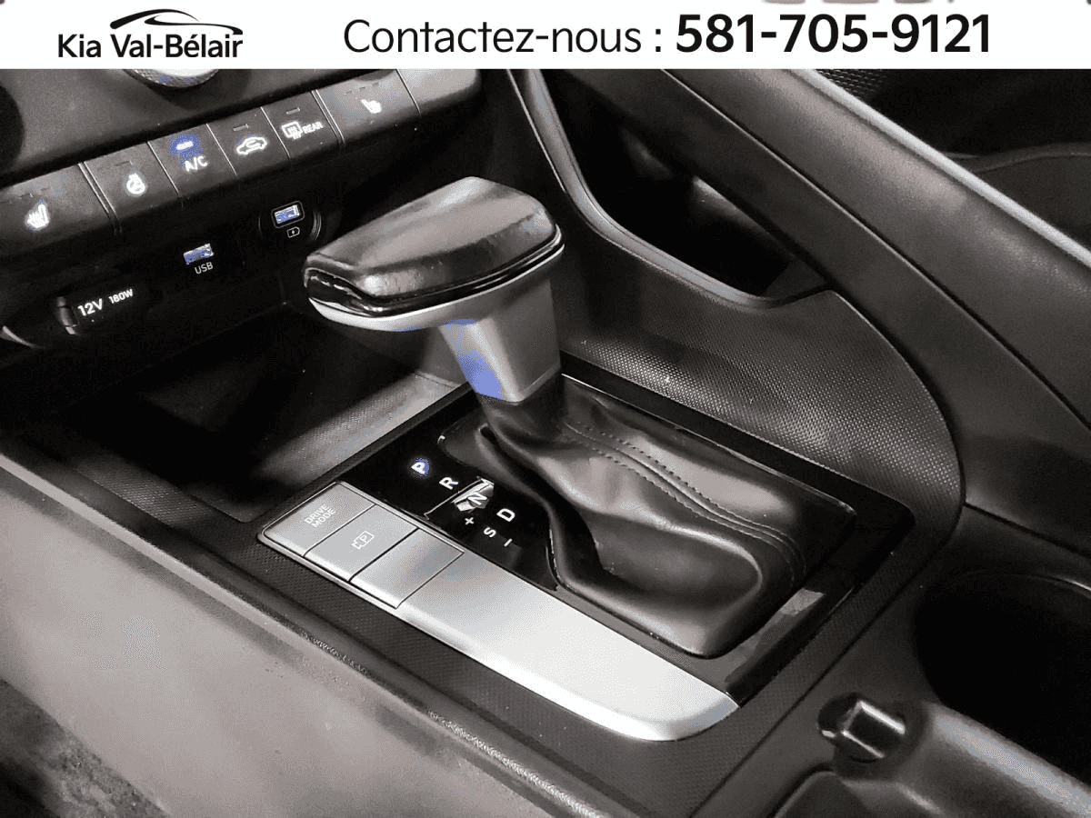 2023 Hyundai Elantra Preferred * Carplay * Bouton-Poussoir * Volant Chauff * - Image 22