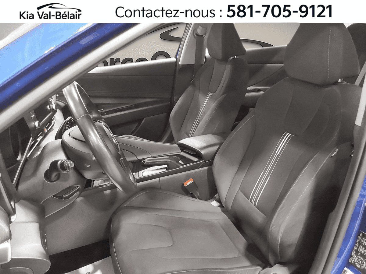 2023 Hyundai Elantra Preferred * Carplay * Bouton-Poussoir * Volant Chauff * - Image 7