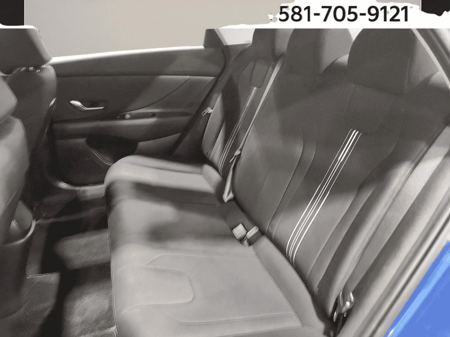 2023 Hyundai Elantra Preferred * Carplay * Bouton-Poussoir * Volant Chauff * - Image 8