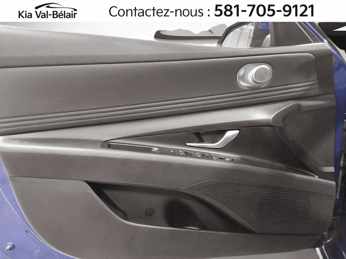 2023 Hyundai Elantra Preferred * Carplay * Bouton-Poussoir * Volant Chauff * - Image 22