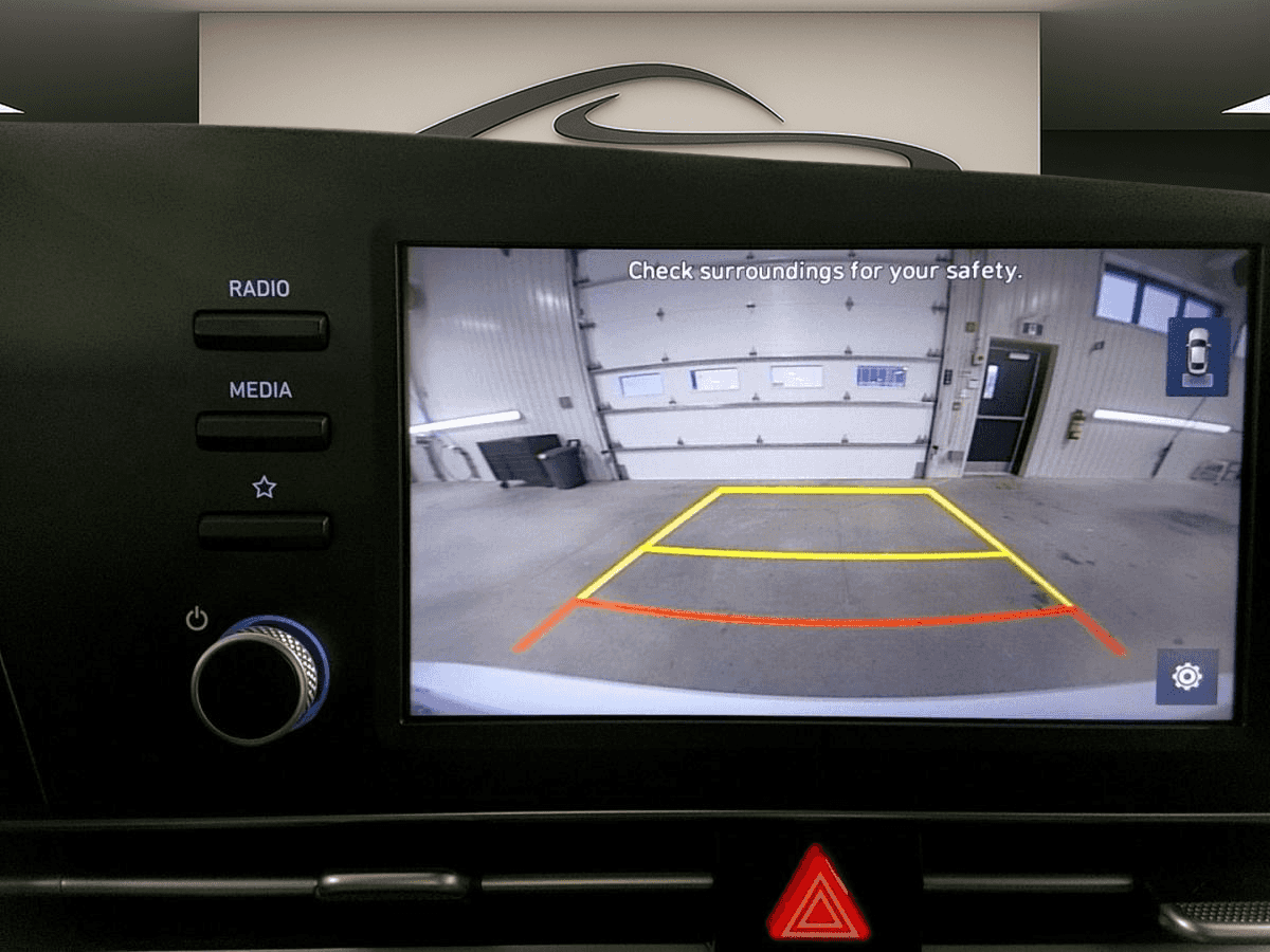 2023 Hyundai Elantra Preferred *Cruise *Caméra *Carplay *Sièges/Volant Chauff - Image 17