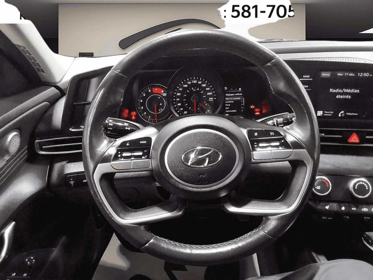 Image 17 Hyundai Elantra Preferred * Carplay * Bouton-Poussoir * Volant Chauff * 2023