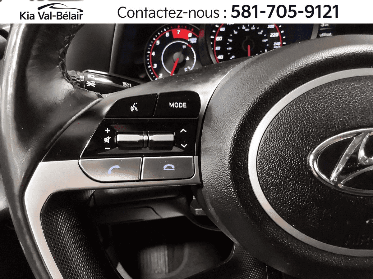 2023 Hyundai Elantra Preferred * Carplay * Bouton-Poussoir * Volant Chauff * - Image 18