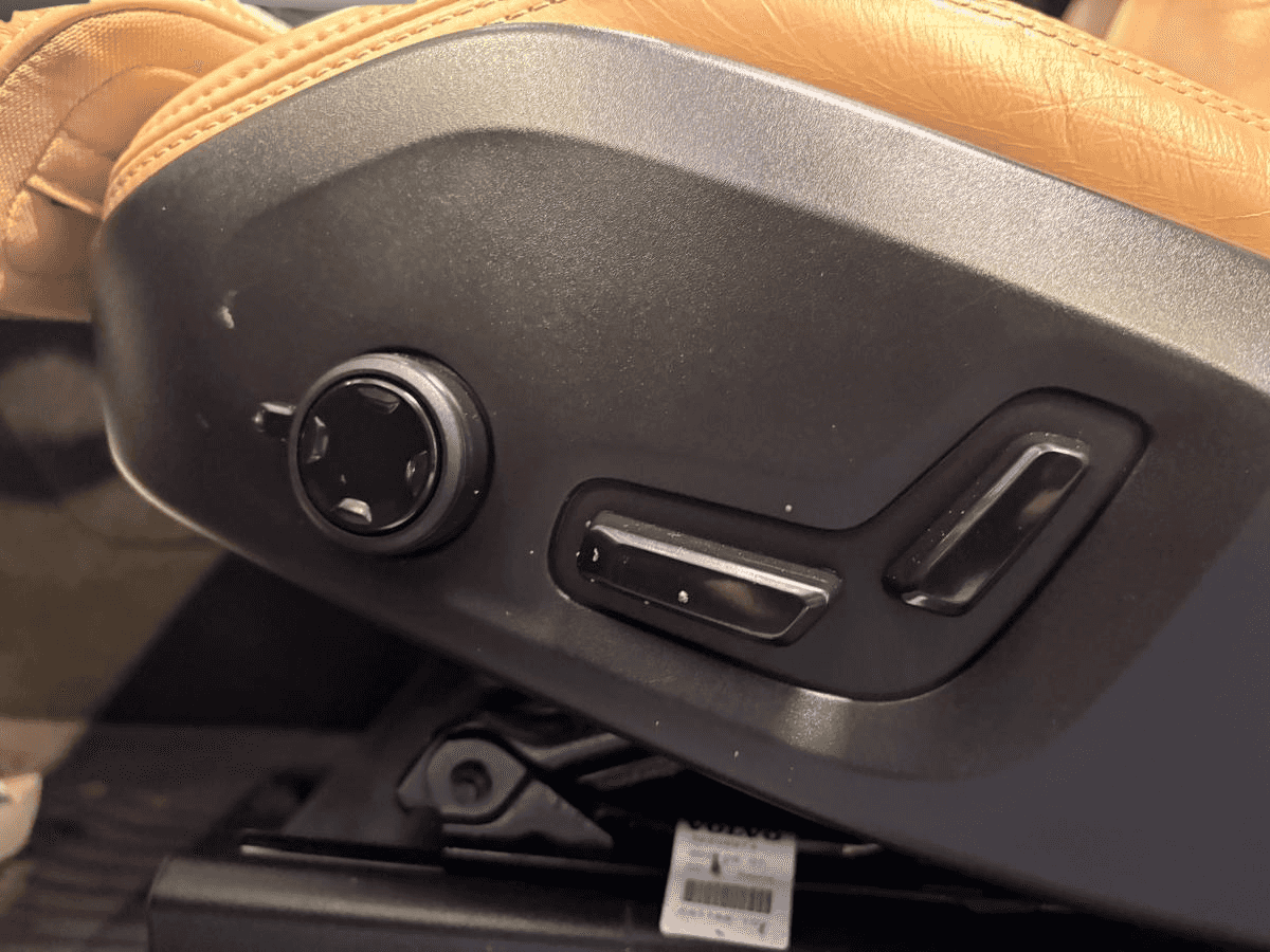 2022 Volvo XC90 T8 Phev *Awd *455Hp *Cuir *Toit Pano *Volant Chauff - Image 22