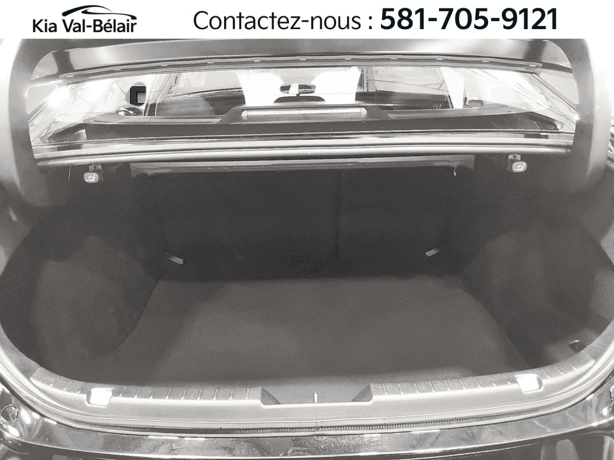 Image 8 Mazda Mazda3 Gx * Carplay * Siège Chauff * Bi-Zone * Caméra * Cruise 2025