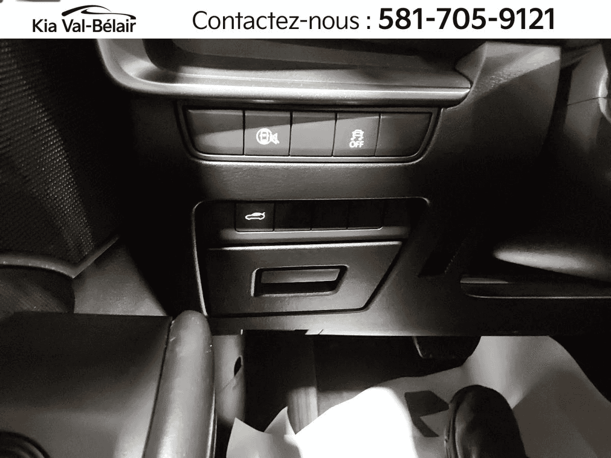 Image 23 Mazda Mazda3 Gx * Carplay * Siège Chauff * Bi-Zone * Caméra * Cruise 2025