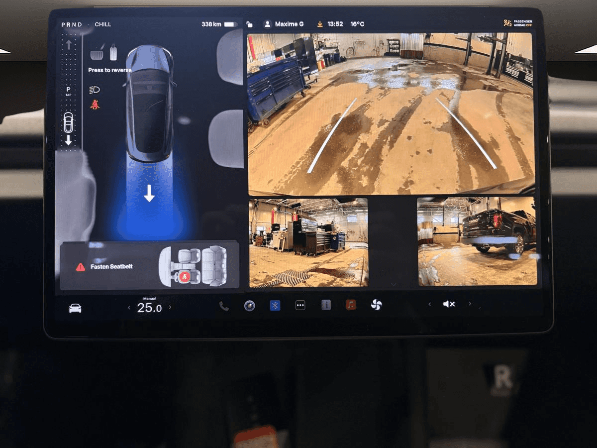 Image 16 Tesla Model 3 Pa * Carplay * Caméra 360 * Bi-Zone * Toit * Sièges Chauff 2024