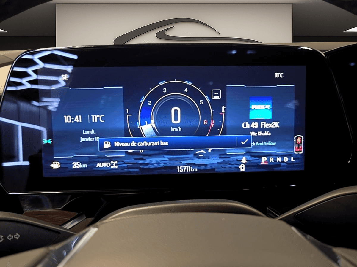 2025 Chevrolet Tahoe Z71 *Awd *V8 *355Hp *Caméra *Carplay *Sièges Chauff - Image 17