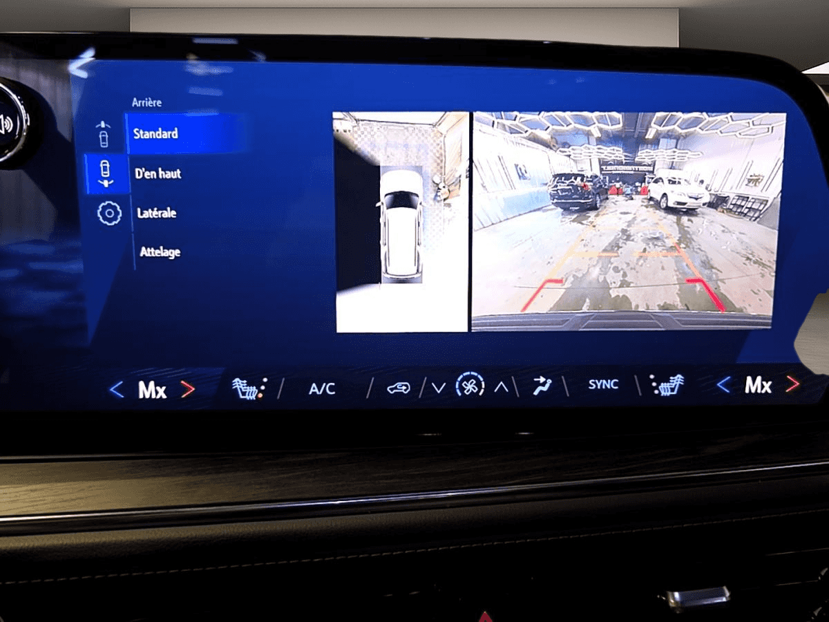 2025 Chevrolet Tahoe Z71 *Awd *V8 *355Hp *Caméra *Carplay *Sièges Chauff - Image 19