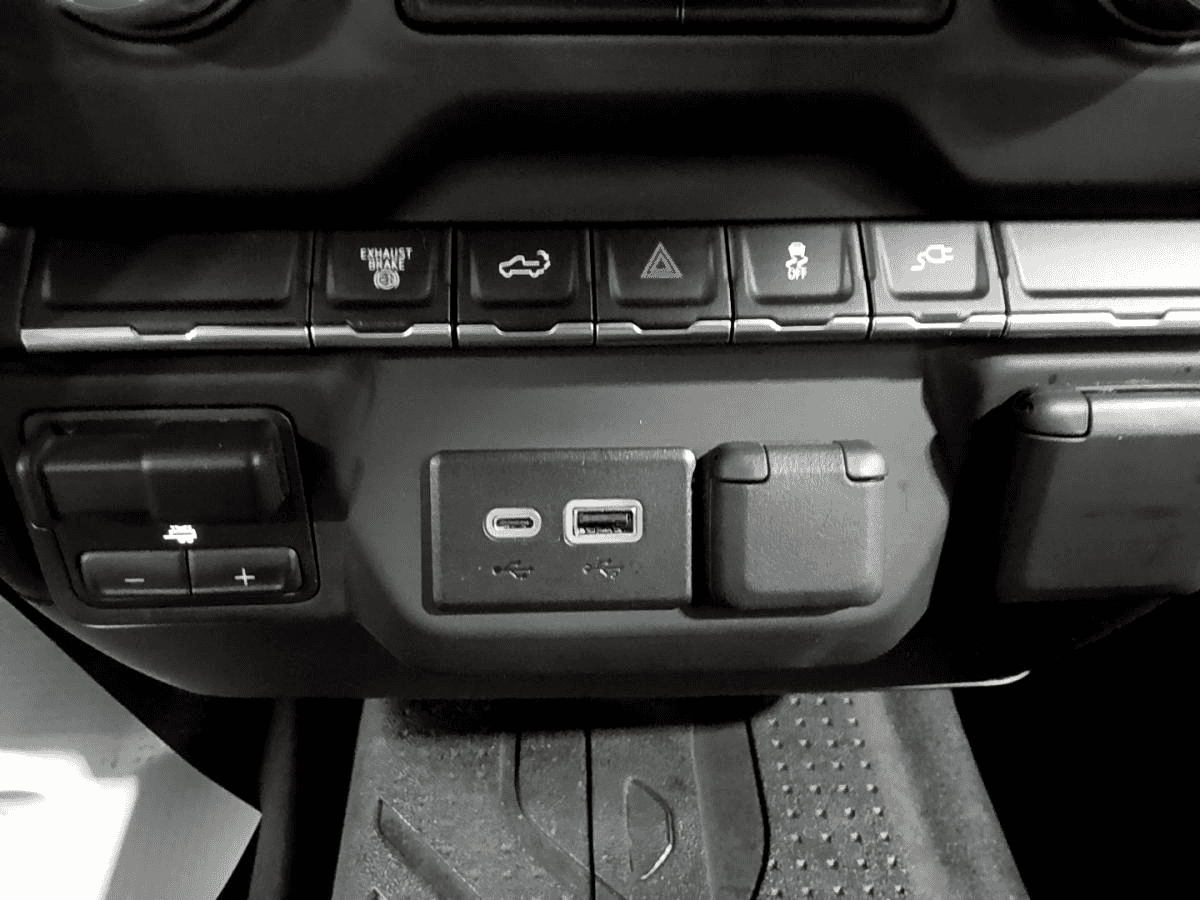 Image 21 Chevrolet Silverado 2500 HD Custom *4X4 *V8 *401Hp *Caméra *Carplay *Sièges Chauff 2023