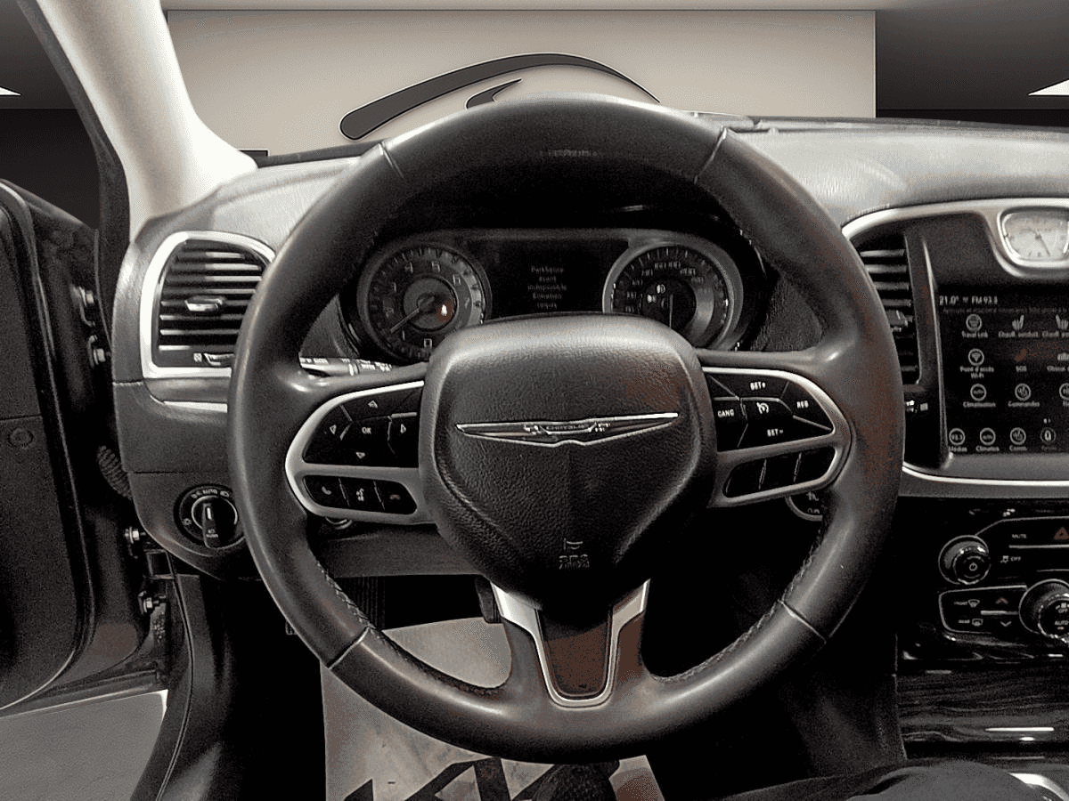 Image 15 Chrysler 300 300 Touring L *V6 *292Hp *Caméra *Carplay *Sièges Chauff 2022