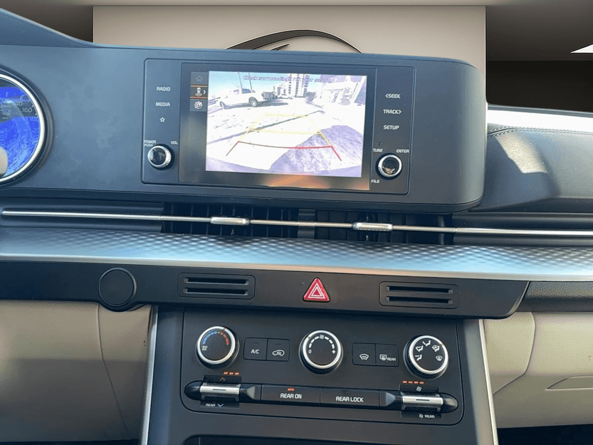 Image 18 Kia Carnival Lx *V6 *290Hp *Cruise *Caméra *Carplay *8Passagers 2023