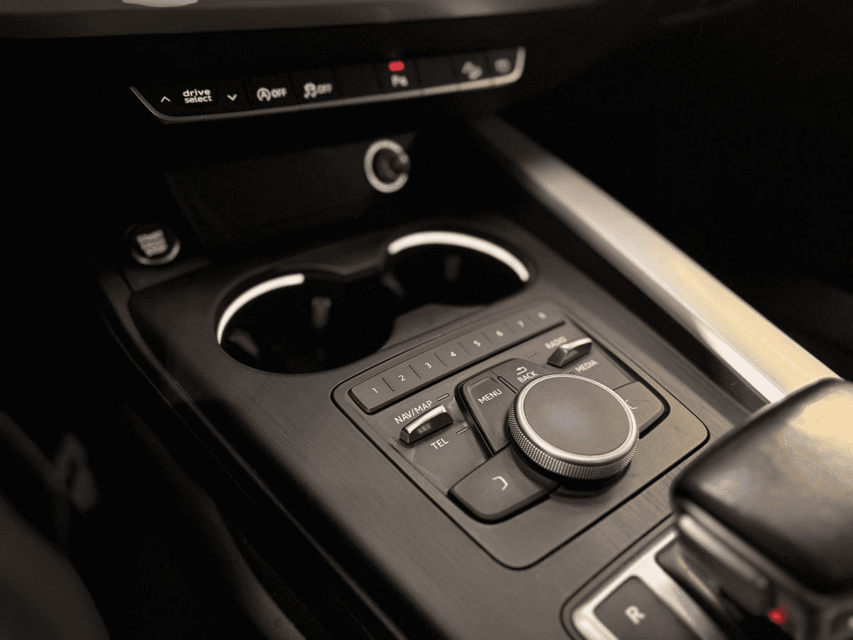 Image 20 Audi A4 Komfort * Allroad * Turbo * Cuir * Toit Pano * Gps 2017