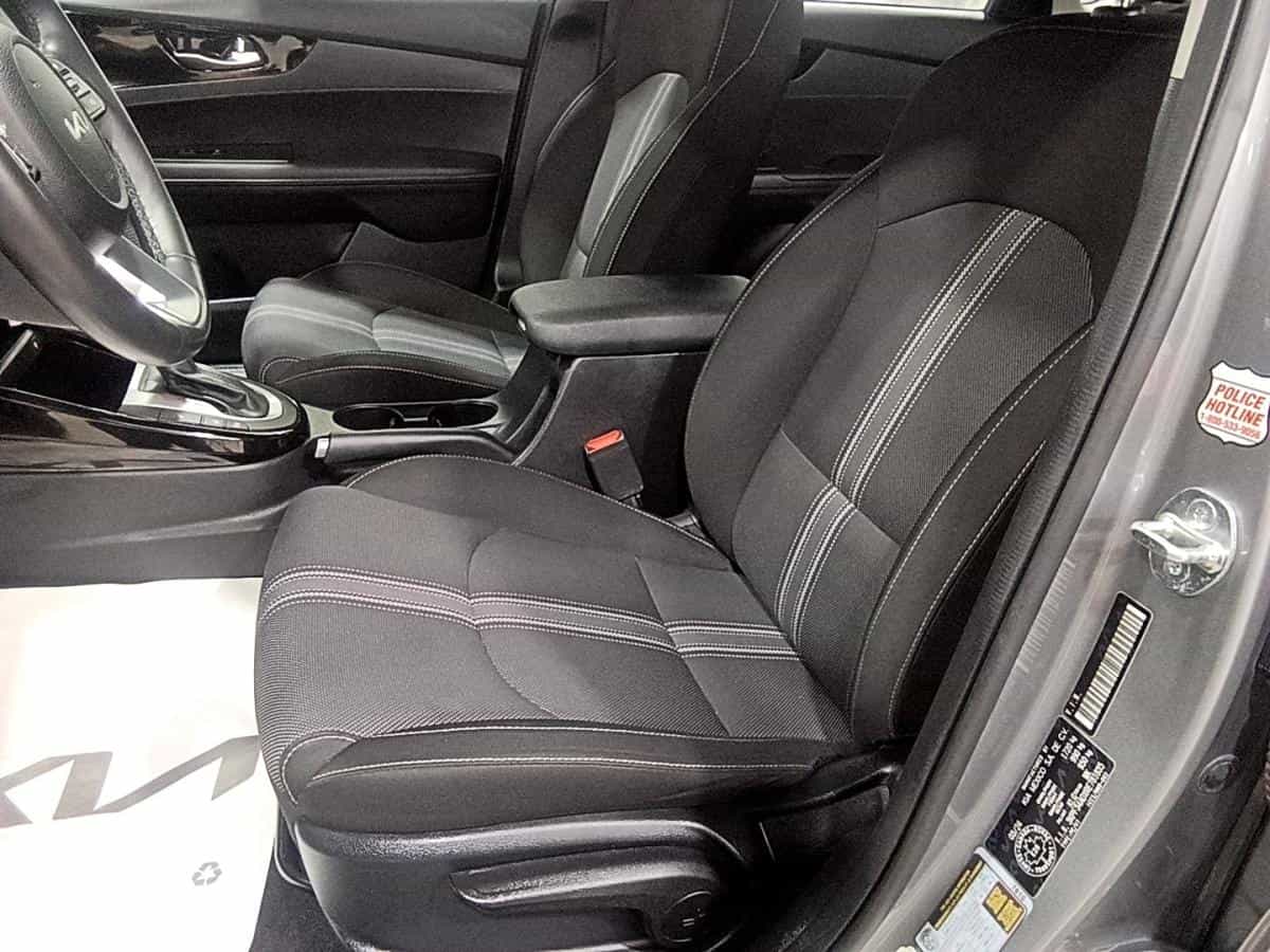 2024 Kia Forte Ex* Sieges Chauffant* Volant Chauffant* Camera* - Image 18