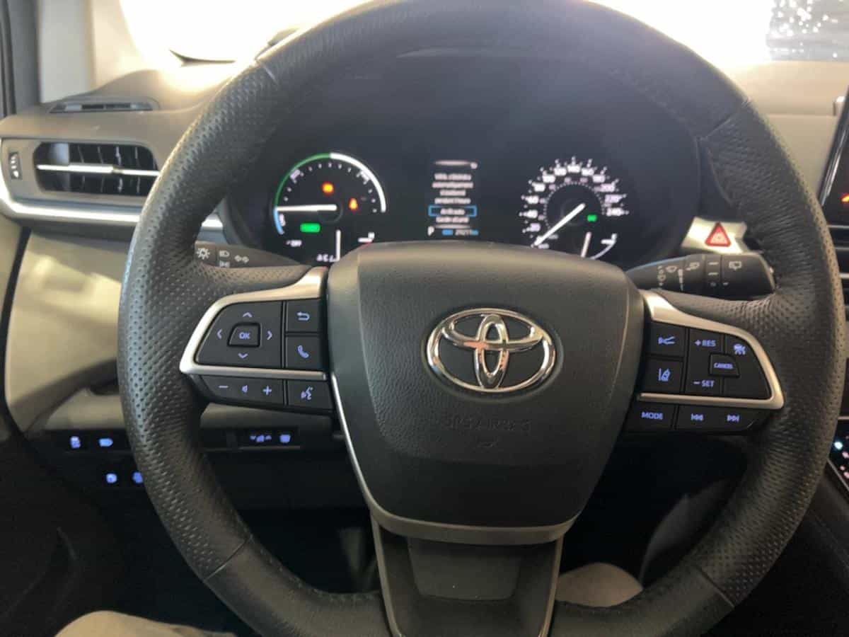 2023 Toyota Sienna Le* 8Pass* Cuir* Toit* Volant Chauffant* Bizone* - Image 15