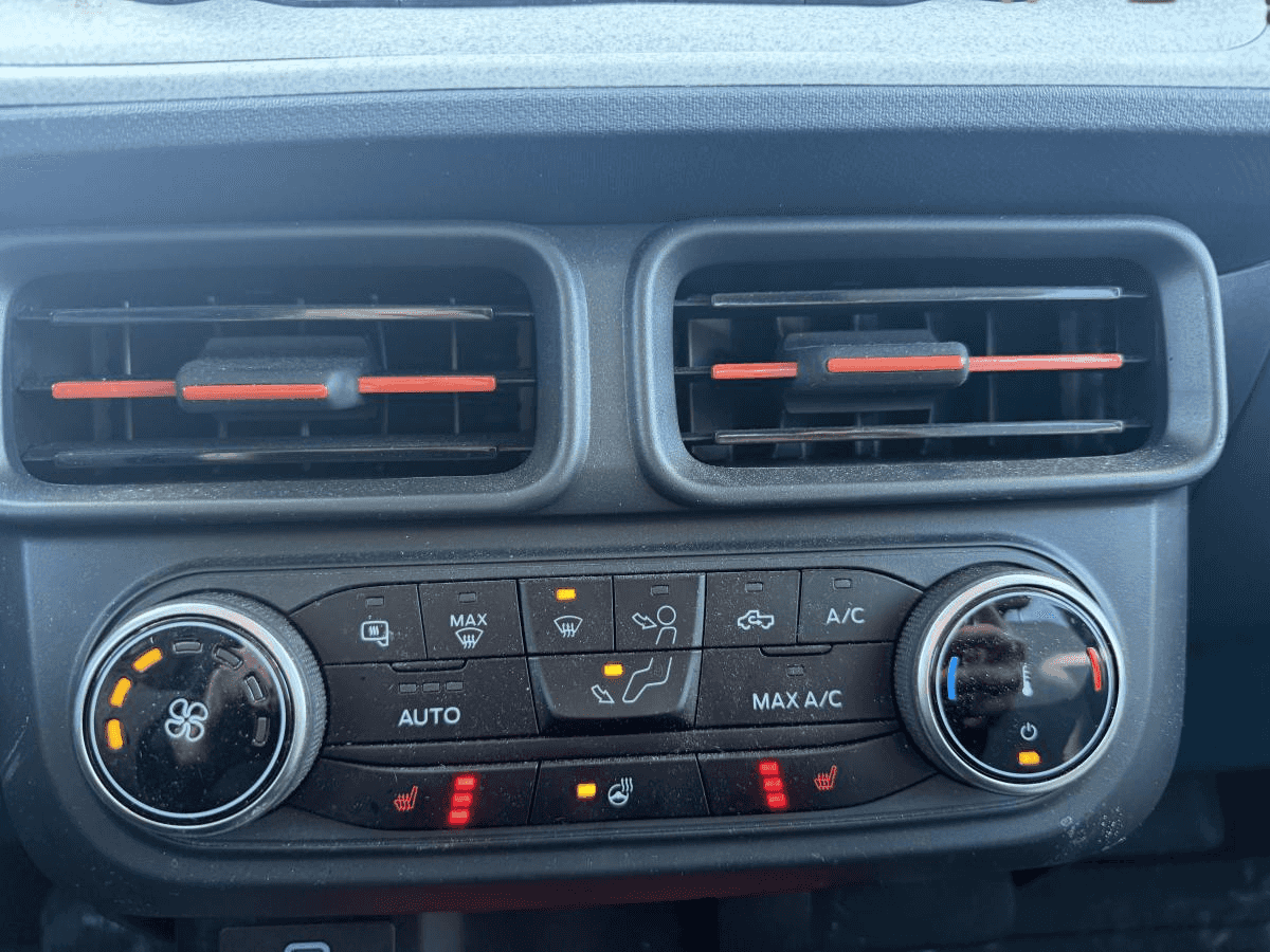 2024 Ford Maverick XLT TI SuperCrew - Image 17