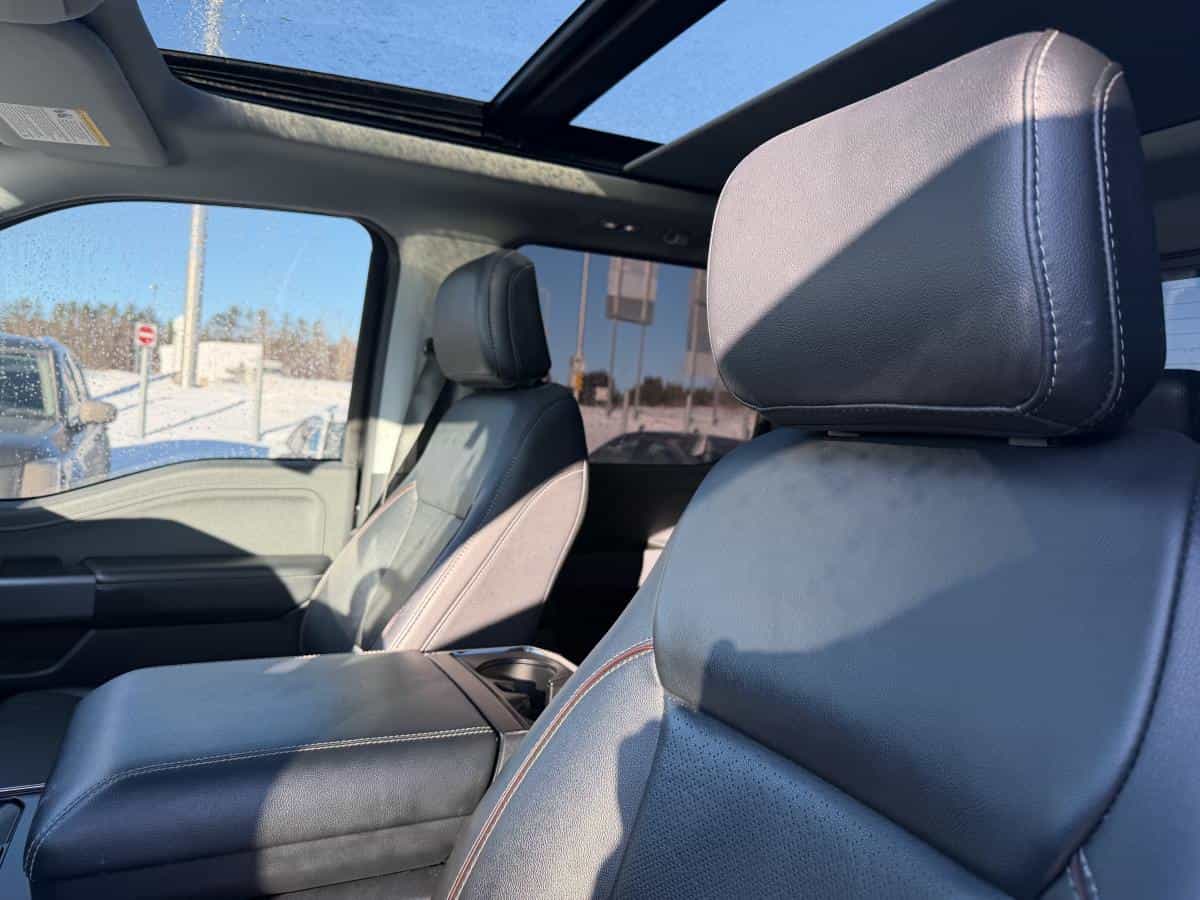 Image 8 Ford F-150 LARIAT cabine SuperCrew 4RM caisse de 5,5 pi 2022