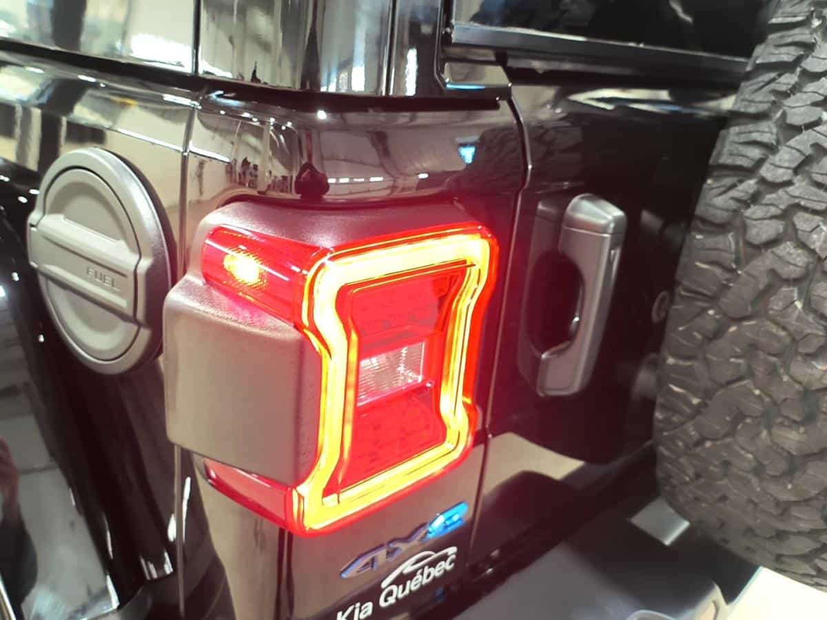 2021 Jeep Wrangler 4XE Unlimited Rubicon 4X4 *Turbo *Hybride *Cuir *Carplay *Caméra - Image 12