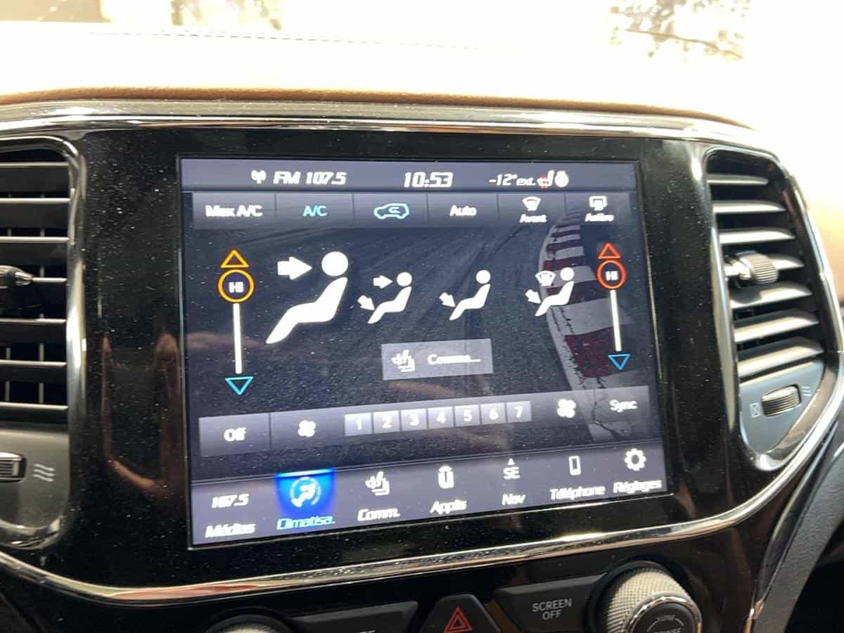 2021 Jeep Grand Cherokee Overland* Awd* V6* Toit Pano* Cuir* Gps* Bizone* - Image 17