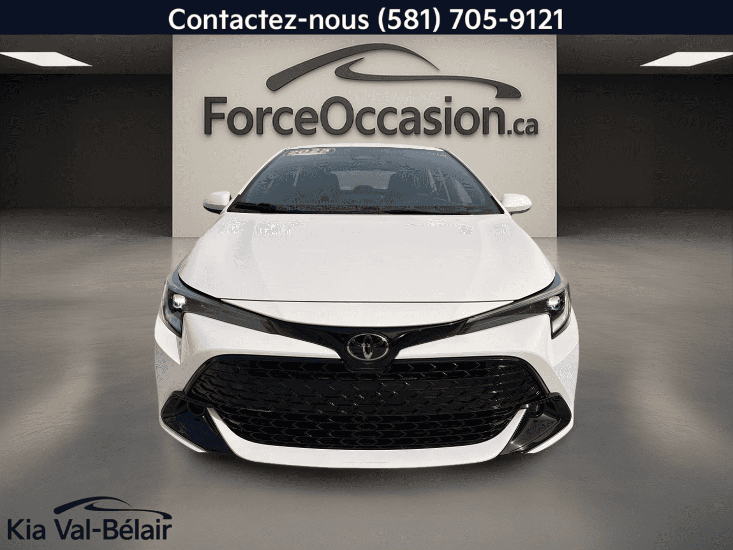 Image 2 Toyota Corolla Hatchback Cvt *A/C *Cruise *Caméra *Carplay *Bouton-Poussoir 2025