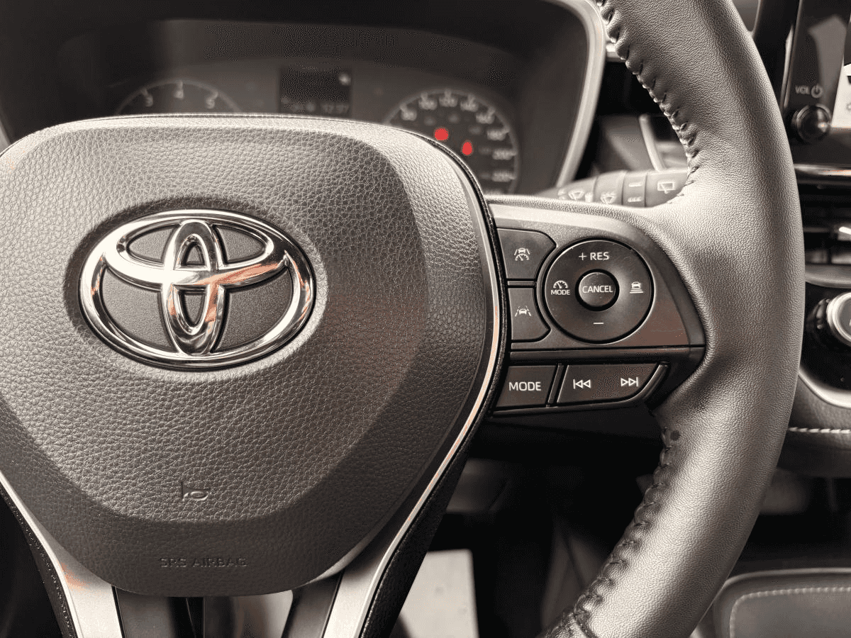 Image 17 Toyota Corolla Hatchback Cvt *A/C *Cruise *Caméra *Carplay *Bouton-Poussoir 2025