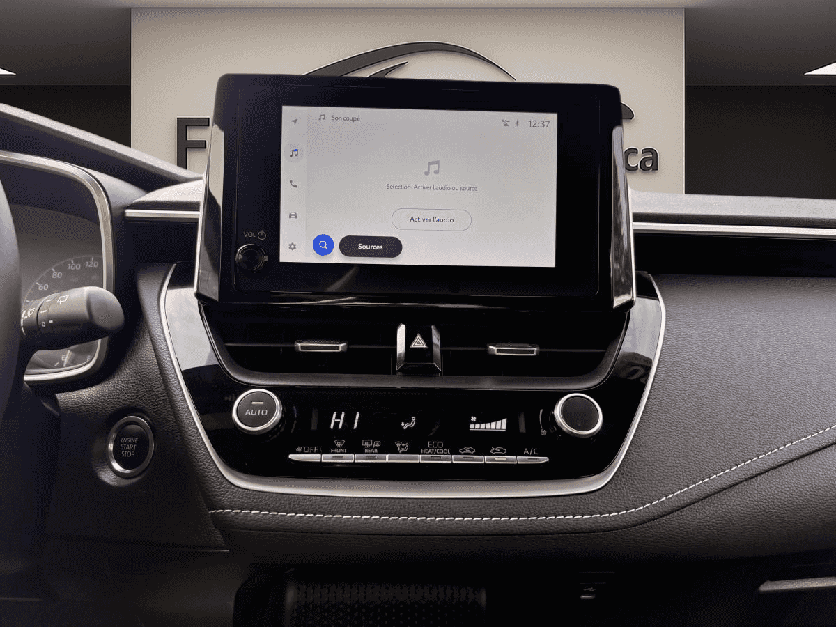 Image 18 Toyota Corolla Hatchback Cvt *A/C *Cruise *Caméra *Carplay *Bouton-Poussoir 2025