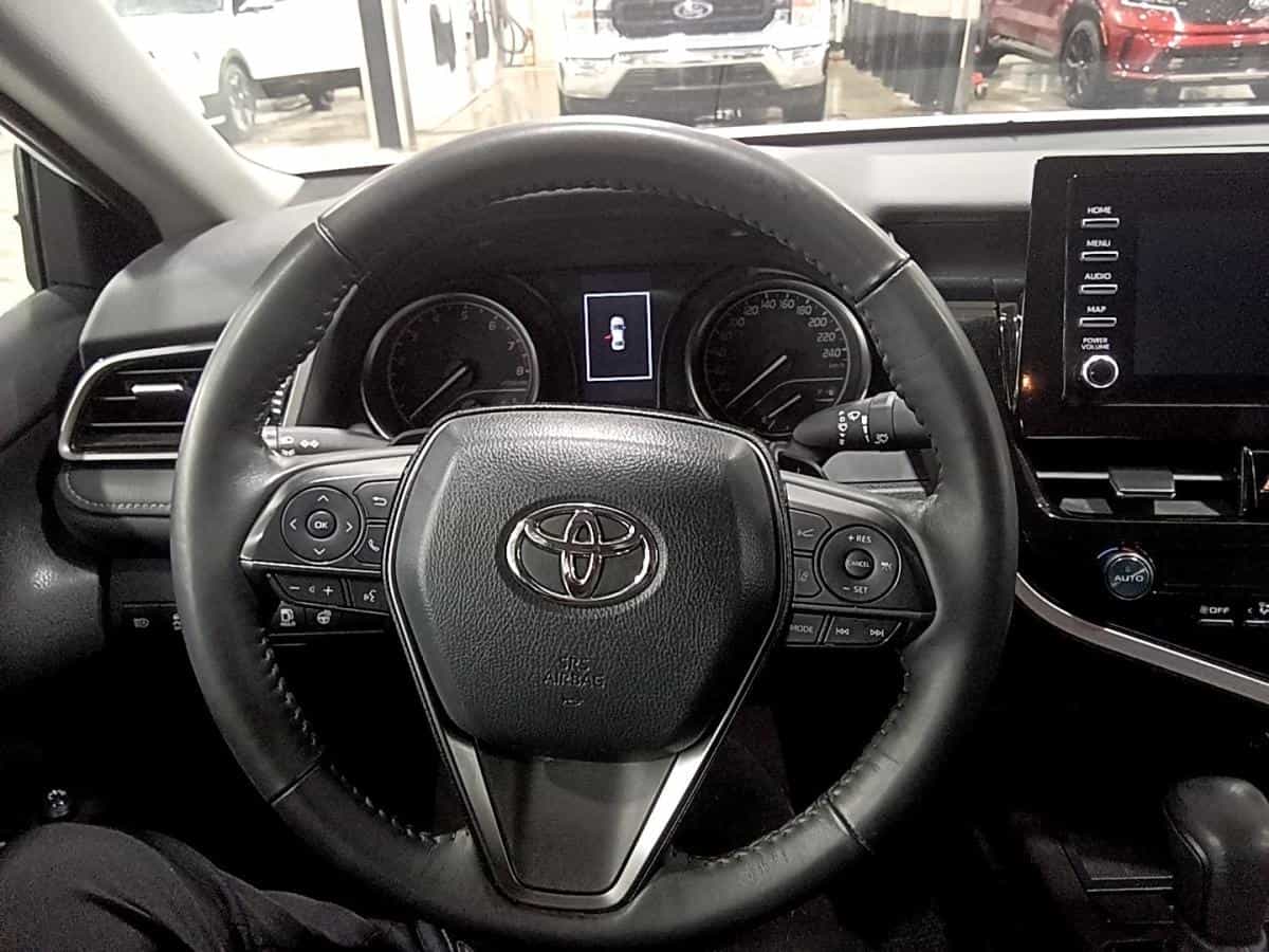Image 14 Toyota Camry Se * Fwd * 203Hp * Caméra * Carplay * Sièges Chauff 2024
