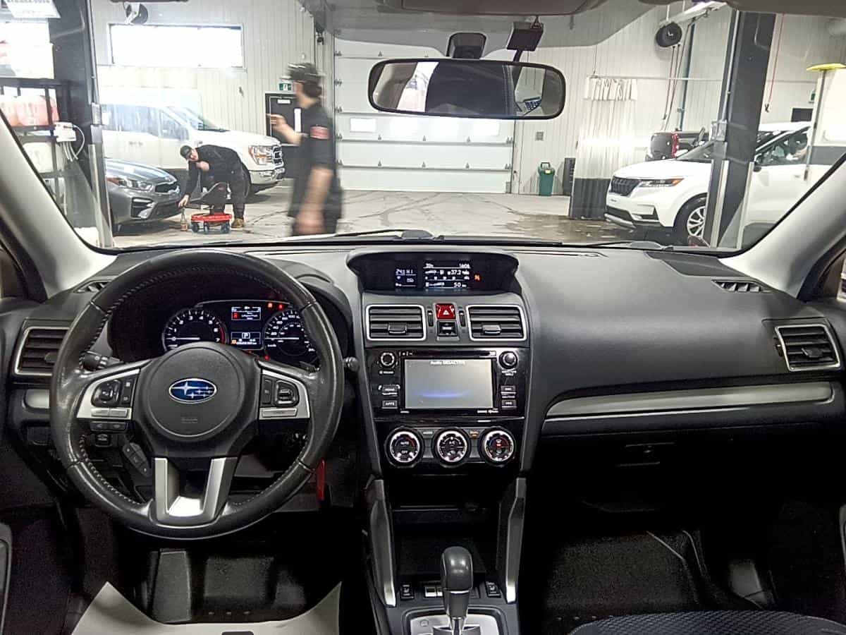 Image 24 Subaru Forester 2.5i Touring *AWD *TOIT *SIÈGES CHAUFFANTS *BLUETOOTH *A/C 2017