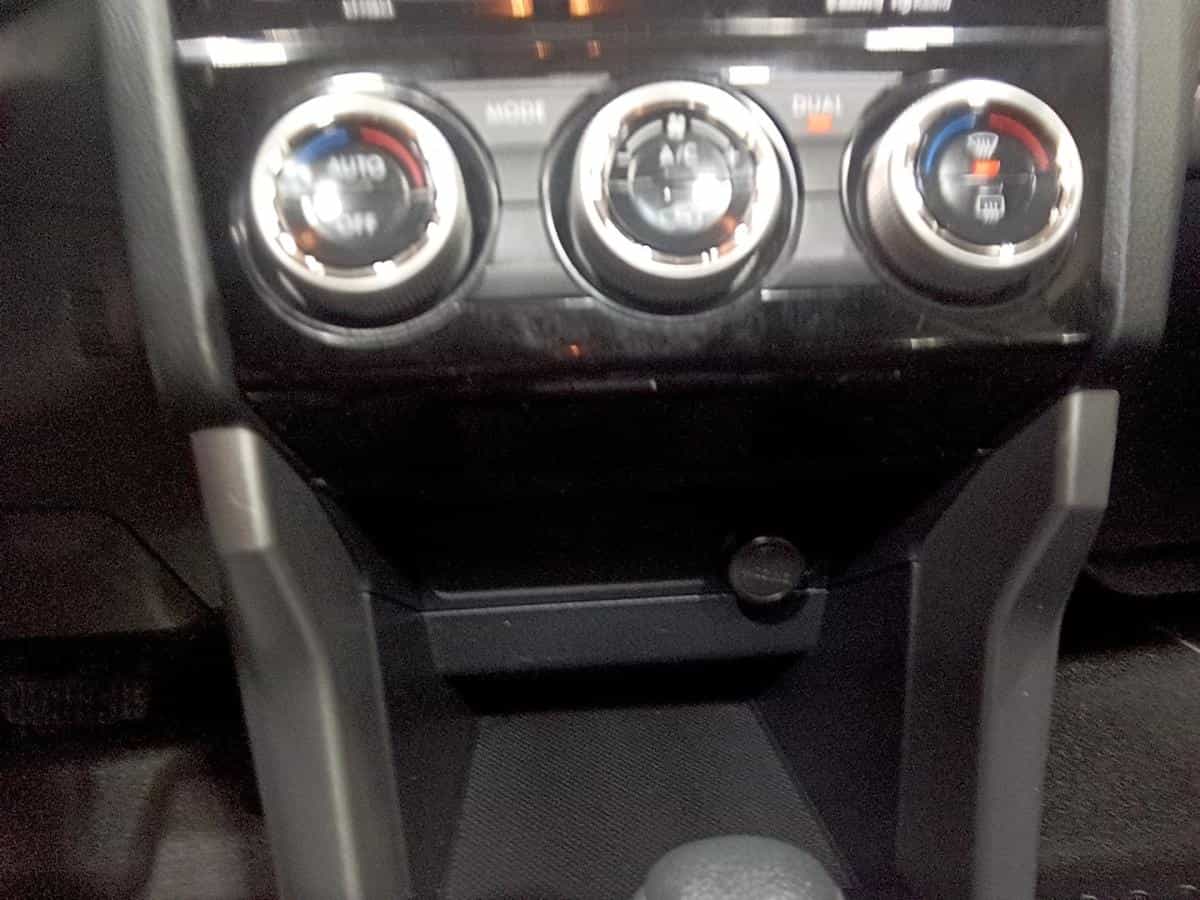 Image 29 Subaru Forester 2.5i Touring *AWD *TOIT *SIÈGES CHAUFFANTS *BLUETOOTH *A/C 2017