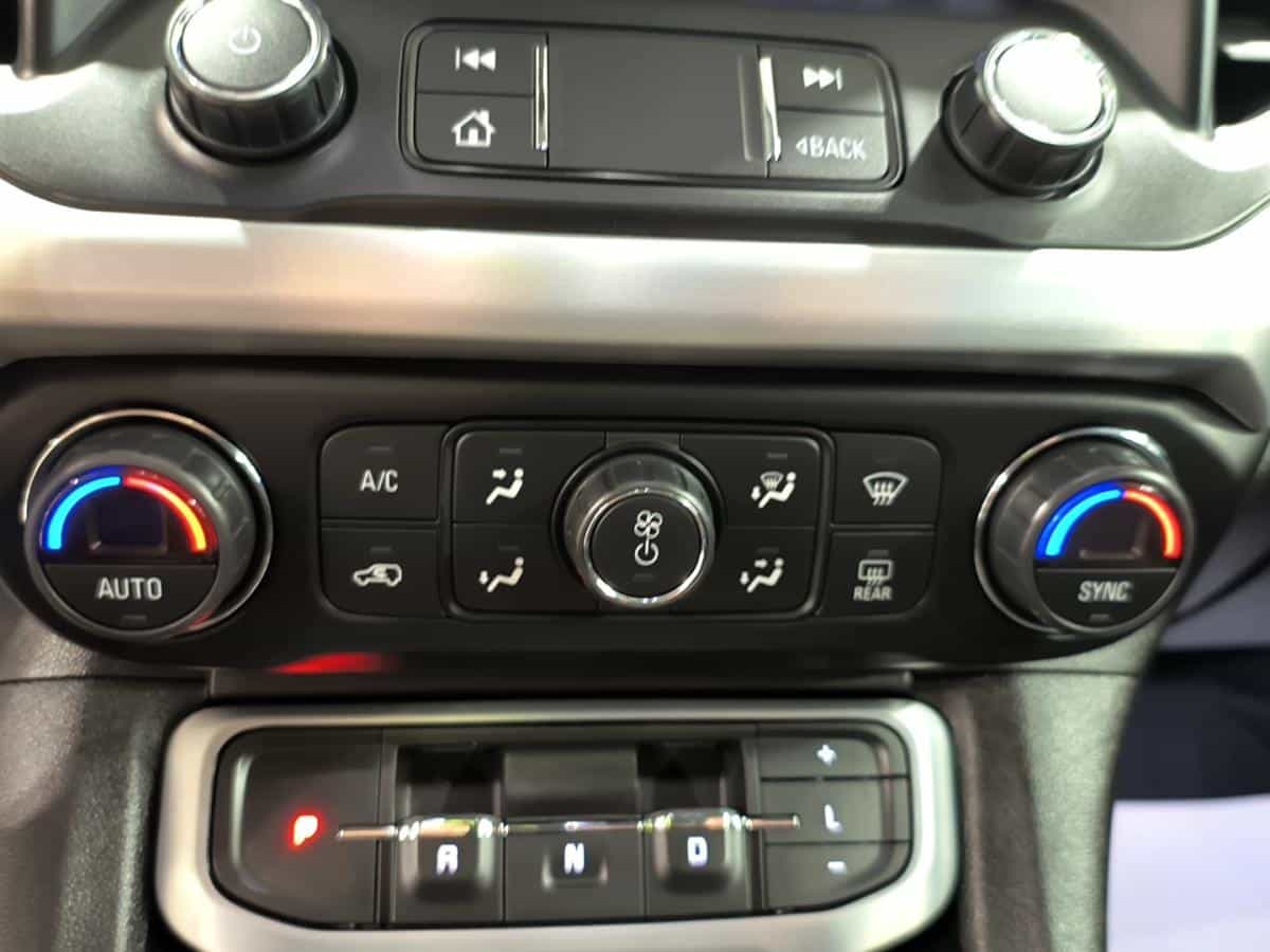 2021 GMC Acadia Sle* 7 Places* Sieges Avant Chauffant* Siege Electrique* - Image 29