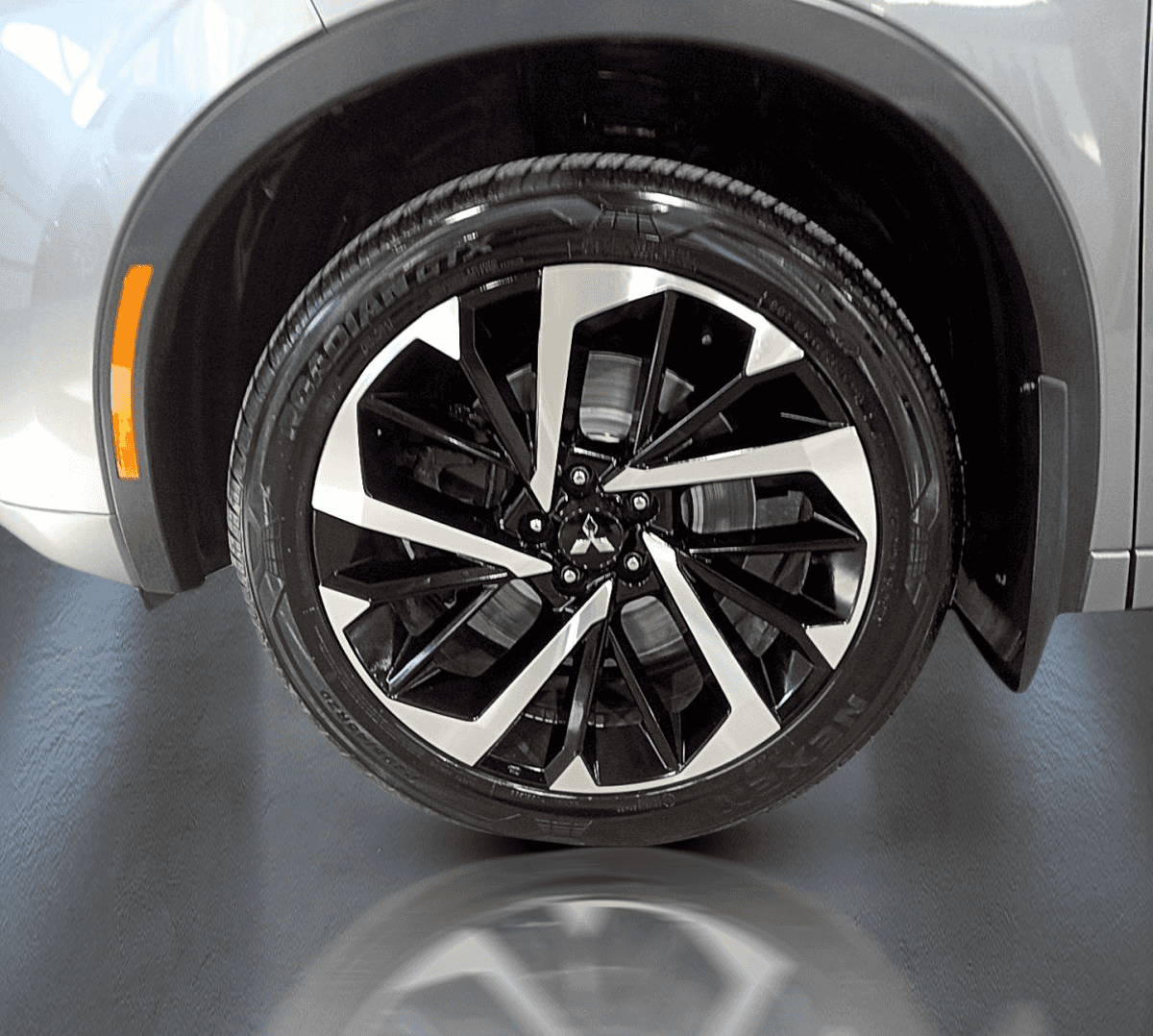 2023 Mitsubishi Outlander GT Premium S-AWC *GPS *CUIR *TOIT PANO *AUDIO BOSE - Image 6