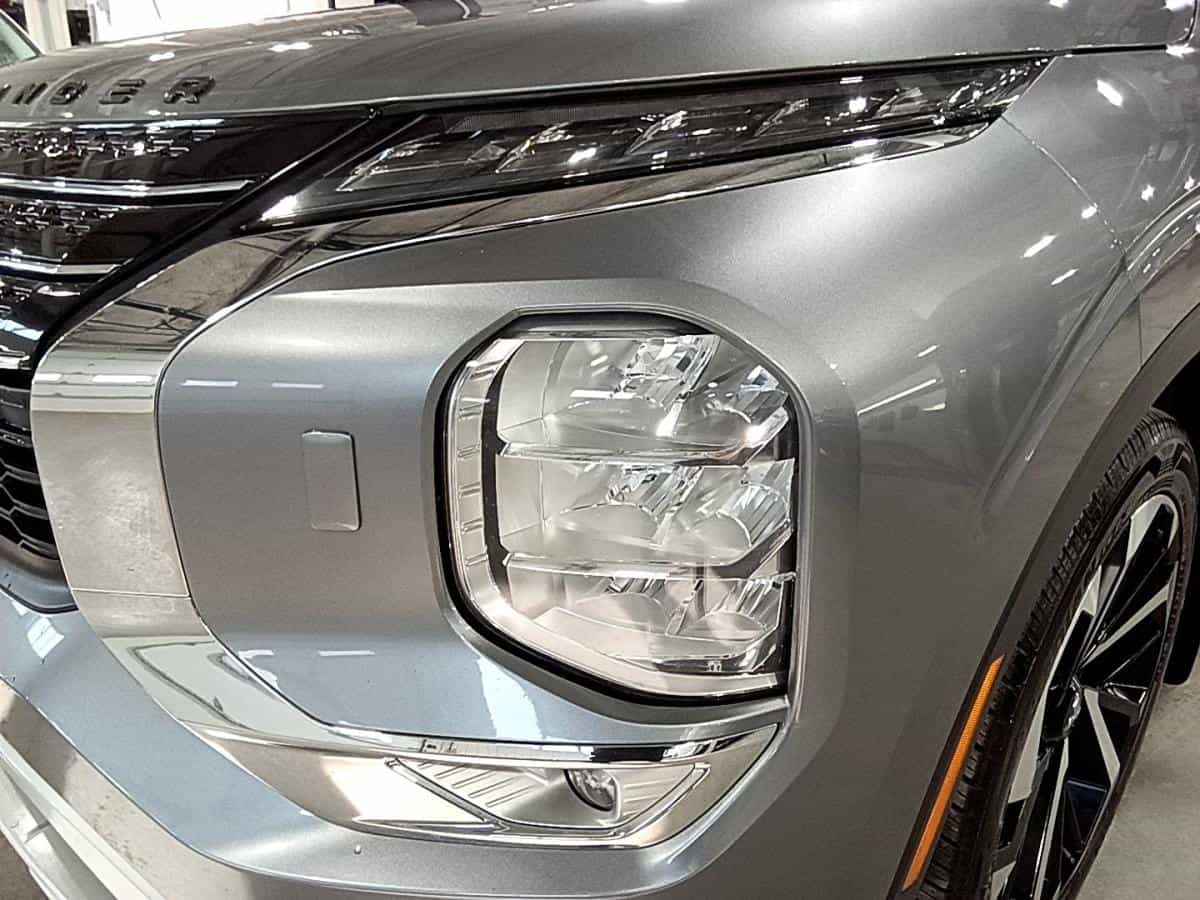 2023 Mitsubishi Outlander GT Premium S-AWC *GPS *CUIR *TOIT PANO *AUDIO BOSE - Image 10