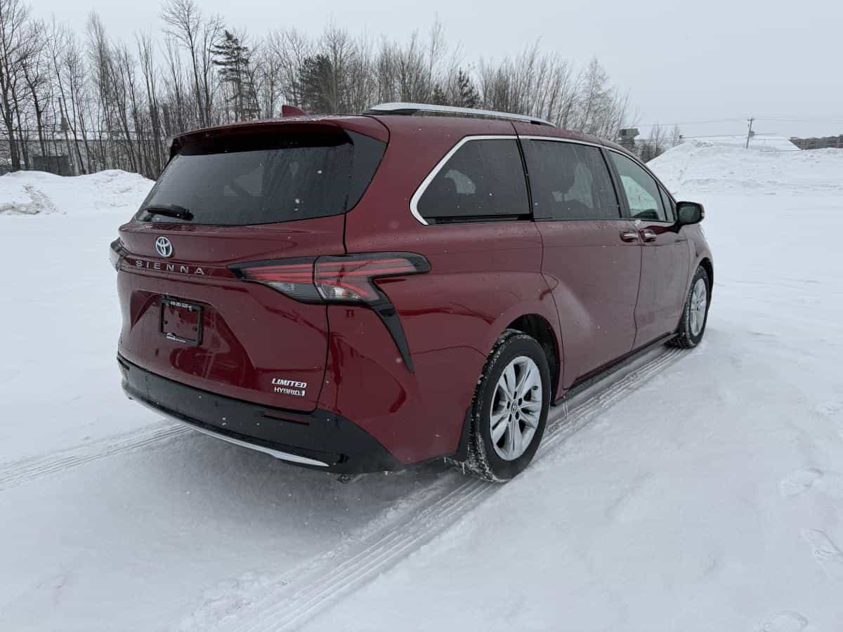 2023 Toyota Sienna Limited HYBRIDE AWD - BAS KILOMETRAGE - - Image 4