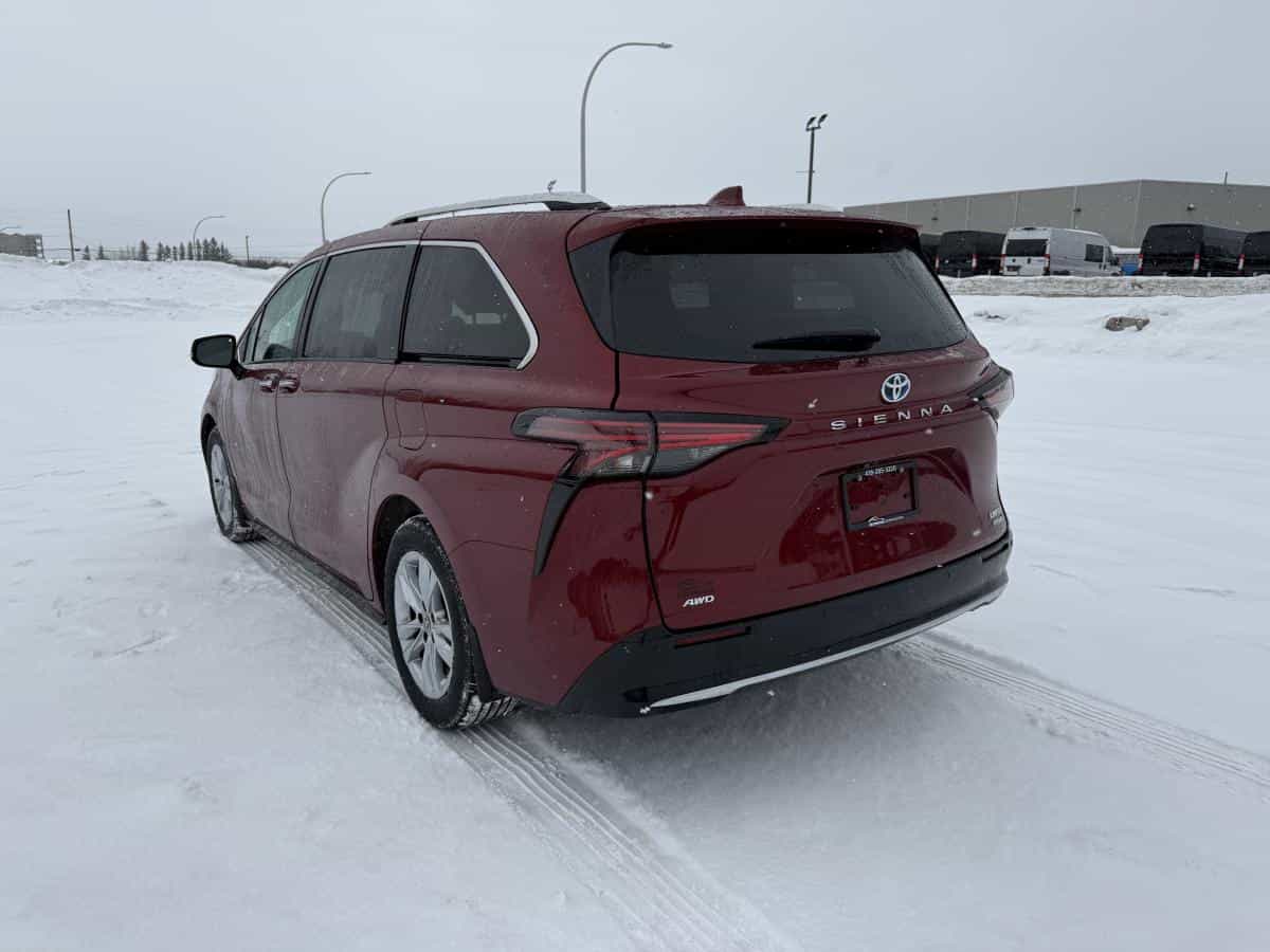 2023 Toyota Sienna Limited HYBRIDE AWD - BAS KILOMETRAGE - - Image 6