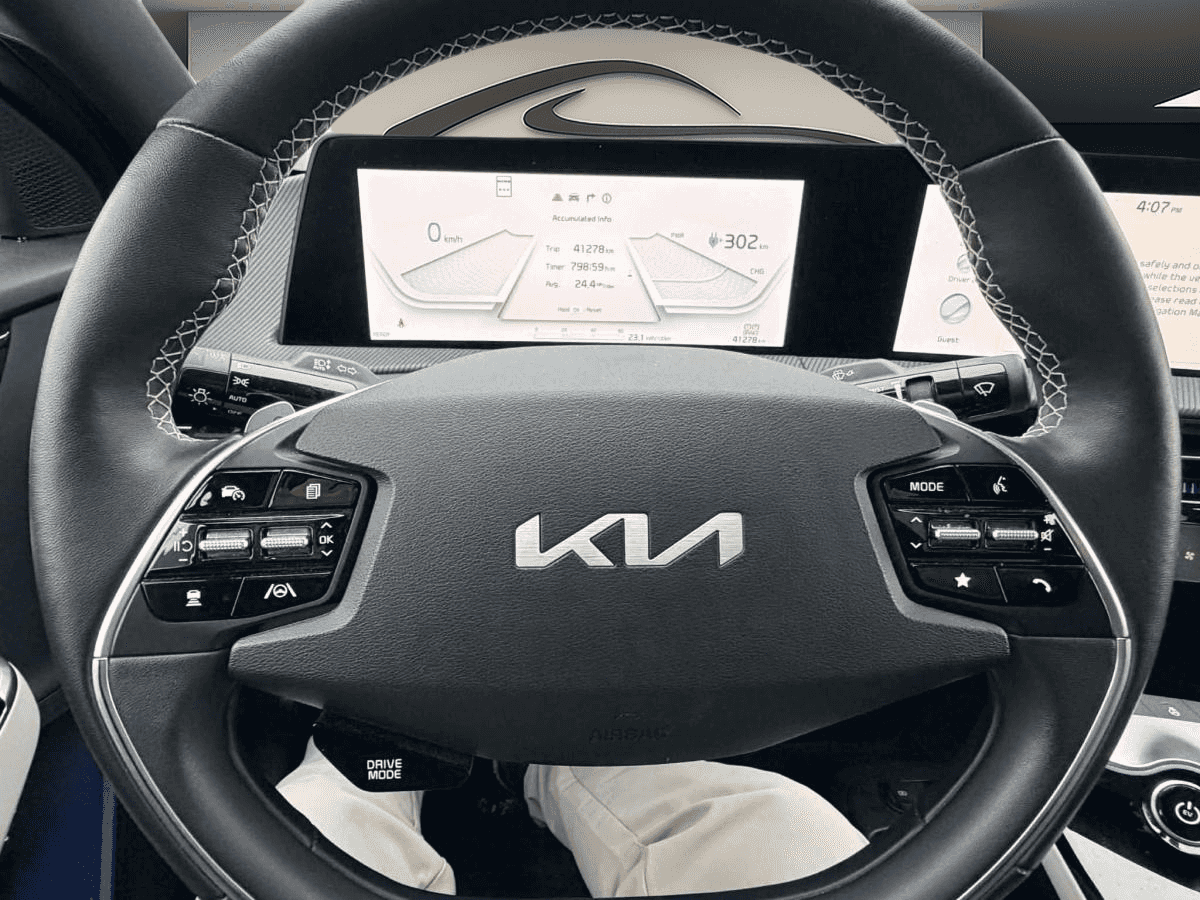 2024 Kia EV6 Land AWD - GT LINE 1 - - Image 11