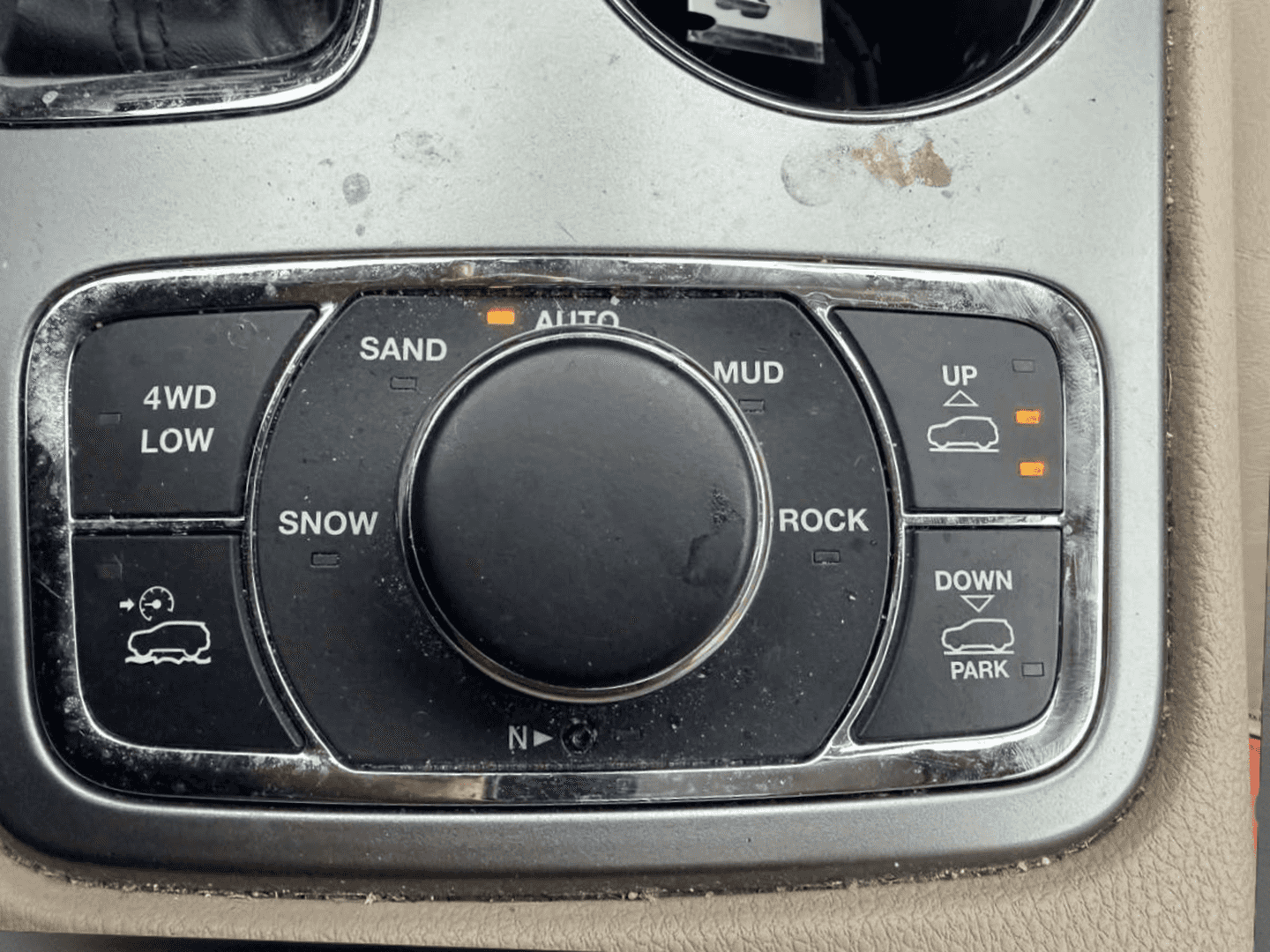 2020 Jeep Grand Cherokee Limited 4X4 - - Image 14