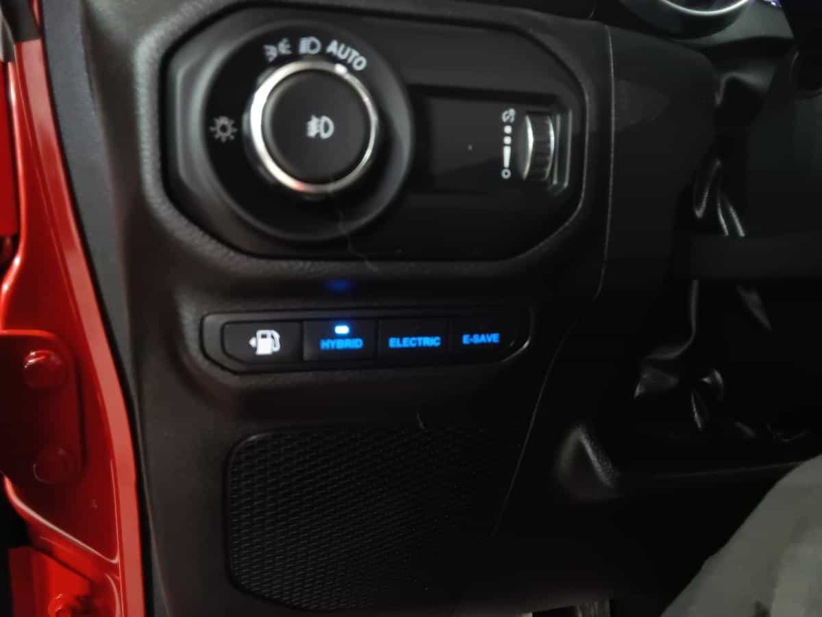 2023 Jeep Wrangler 4XE Rubicon* 4Xe* 4X4* Cuir* Gps* Volant Chauffant* - Image 24