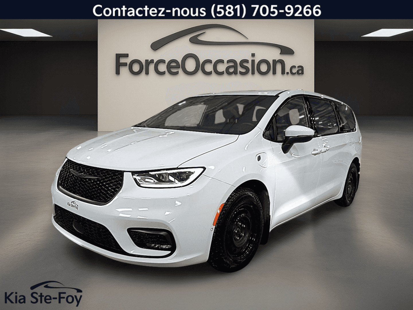 2023 Chrysler Pacifica Touring L* Sieges Chauffant* Volant Chauffant* 7 Pass* - Image 1