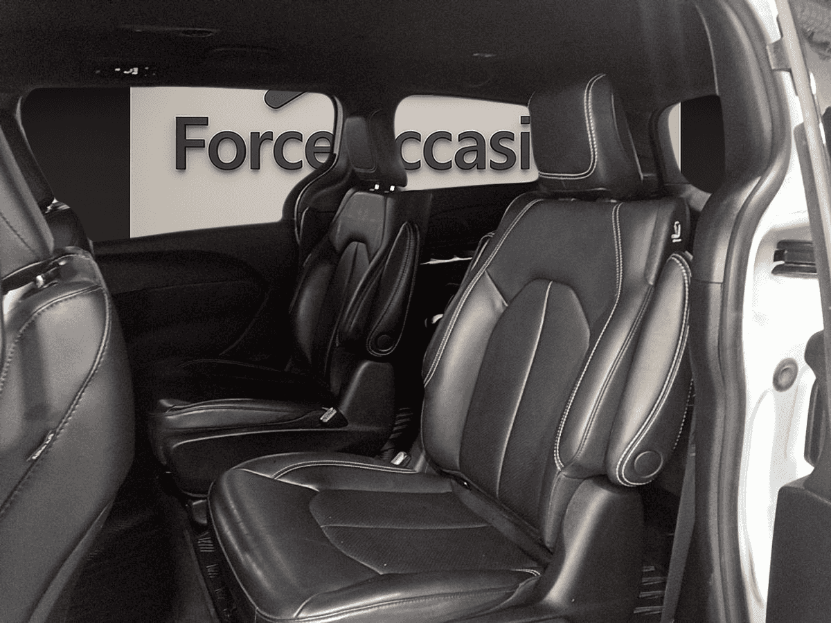 2023 Chrysler Pacifica Touring L* Sieges Chauffant* Volant Chauffant* 7 Pass* - Image 21