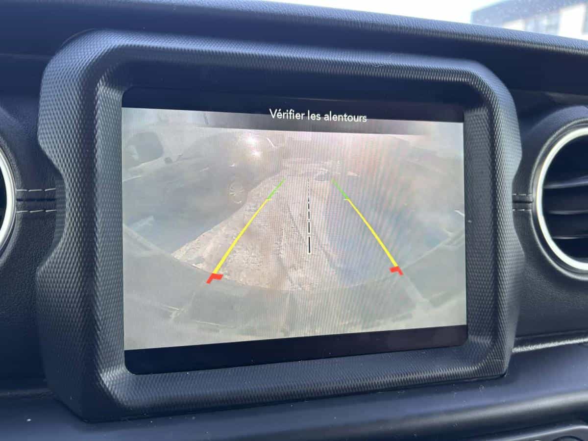 2021 Jeep Wrangler Unlimited Sahara* 4X4* Gps* Cuir* Volant Chauffant* - Image 20