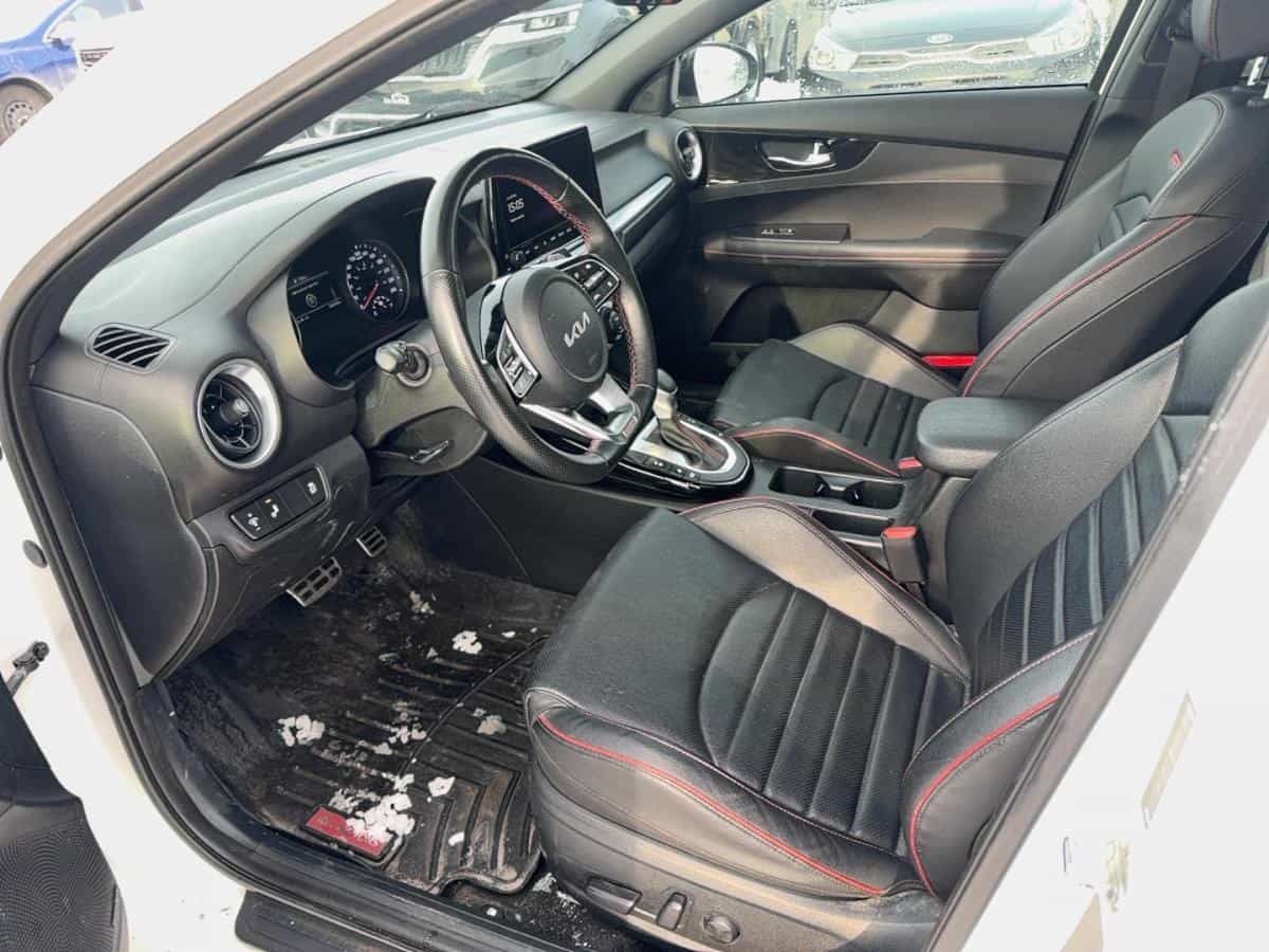 2023 Kia Forte5 Gt Limited* Sieges Ventiles* Harman Kardon* Toit* - Image 10