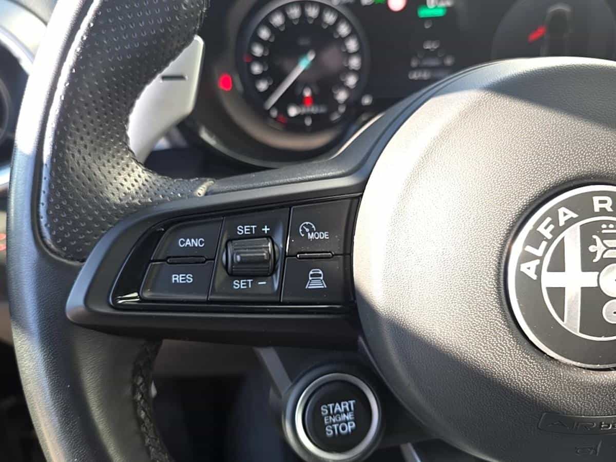 Image 34 Alfa Romeo Tonale Veloce *AWD *TURBO *CARPLAY *TOIT *CUIR *GPS *BIZONE 2024