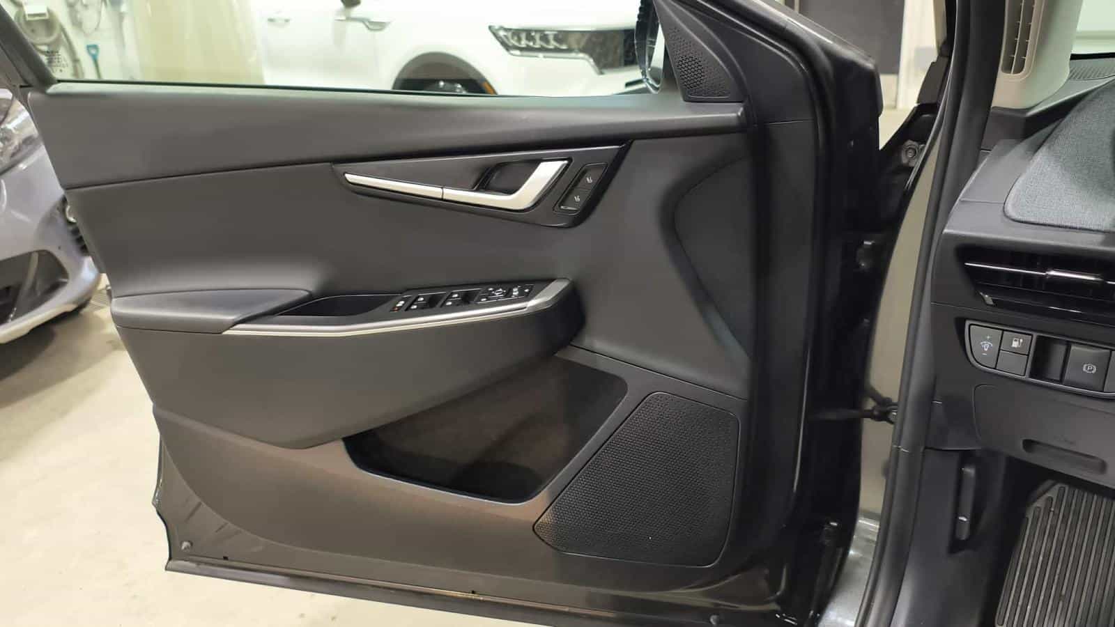 Image 17 Kia EV6 Long Range Awd *Cuir *Gps *Carplay *Caméra *Cruise 2023