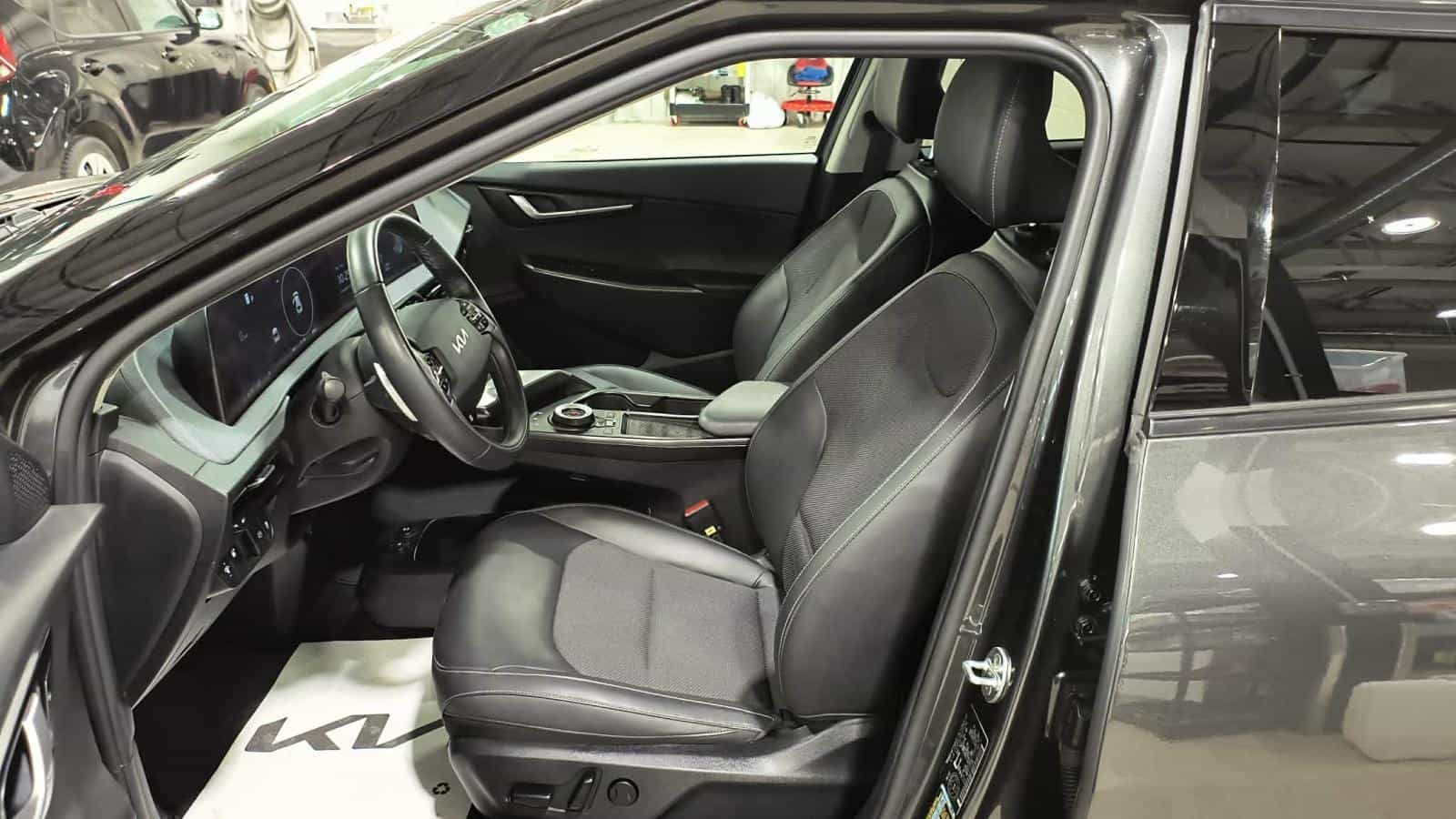 Image 21 Kia EV6 Long Range Awd *Cuir *Gps *Carplay *Caméra *Cruise 2023