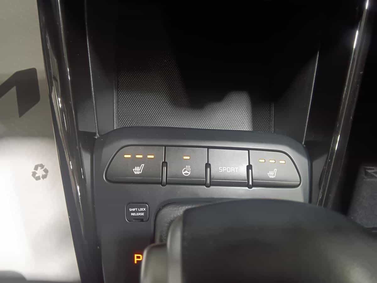 2022 Kia Rio5 EX Premium IVT - Image 6