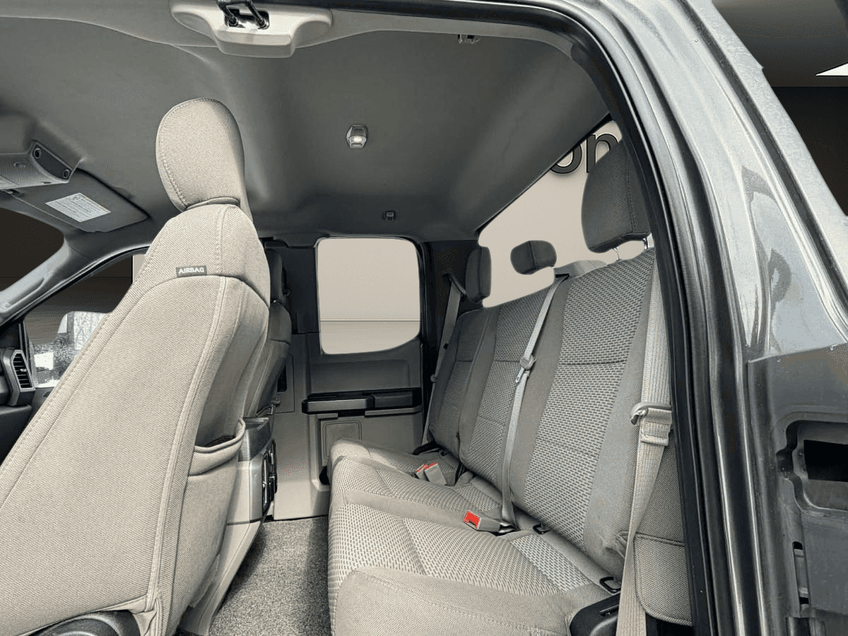 2019 Ford Super Duty F-250 SRW XL cabine double 4RM caisse de 6,75 pi - Image 9