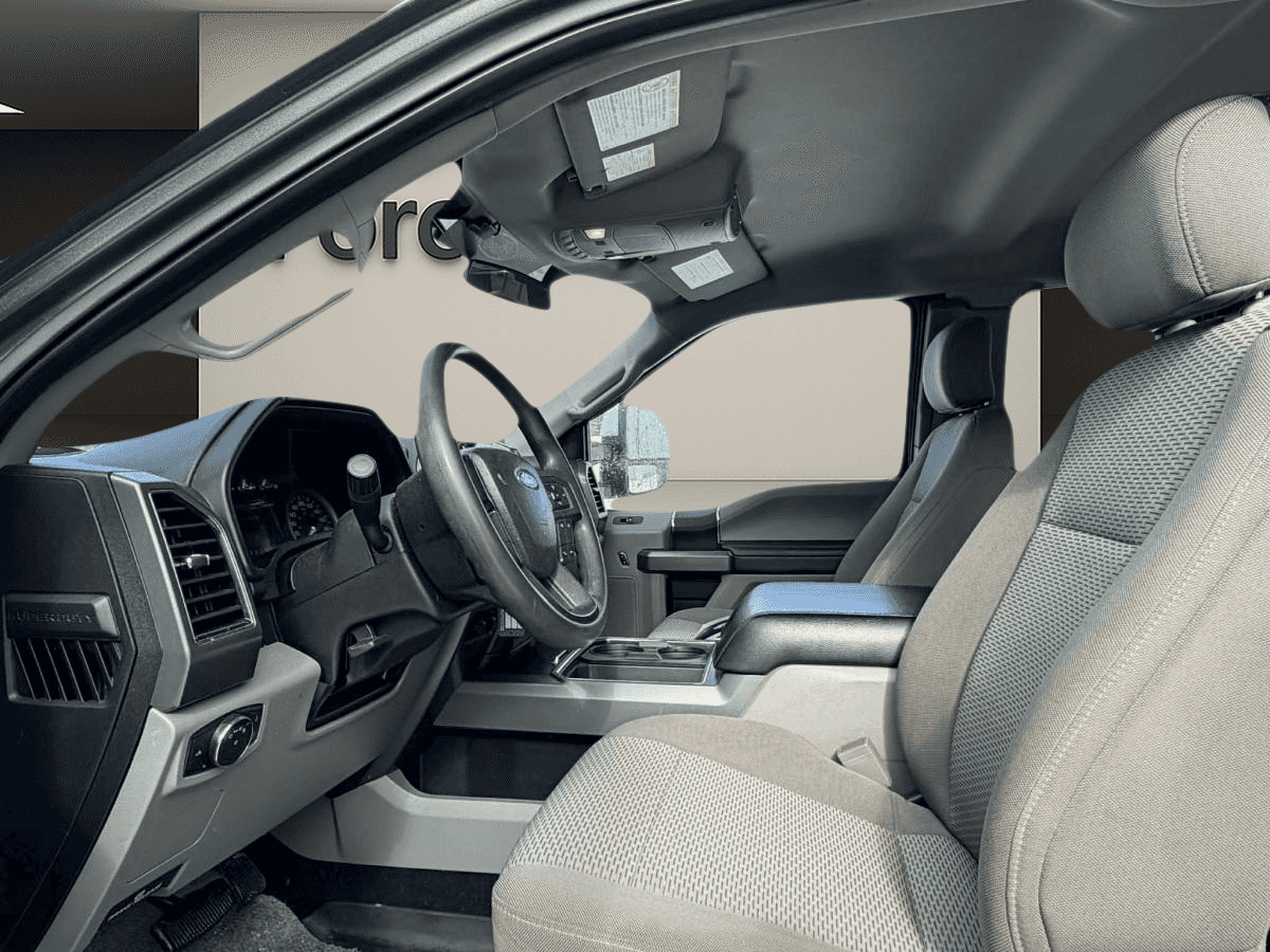 2019 Ford Super Duty F-250 SRW XL cabine double 4RM caisse de 6,75 pi - Image 10