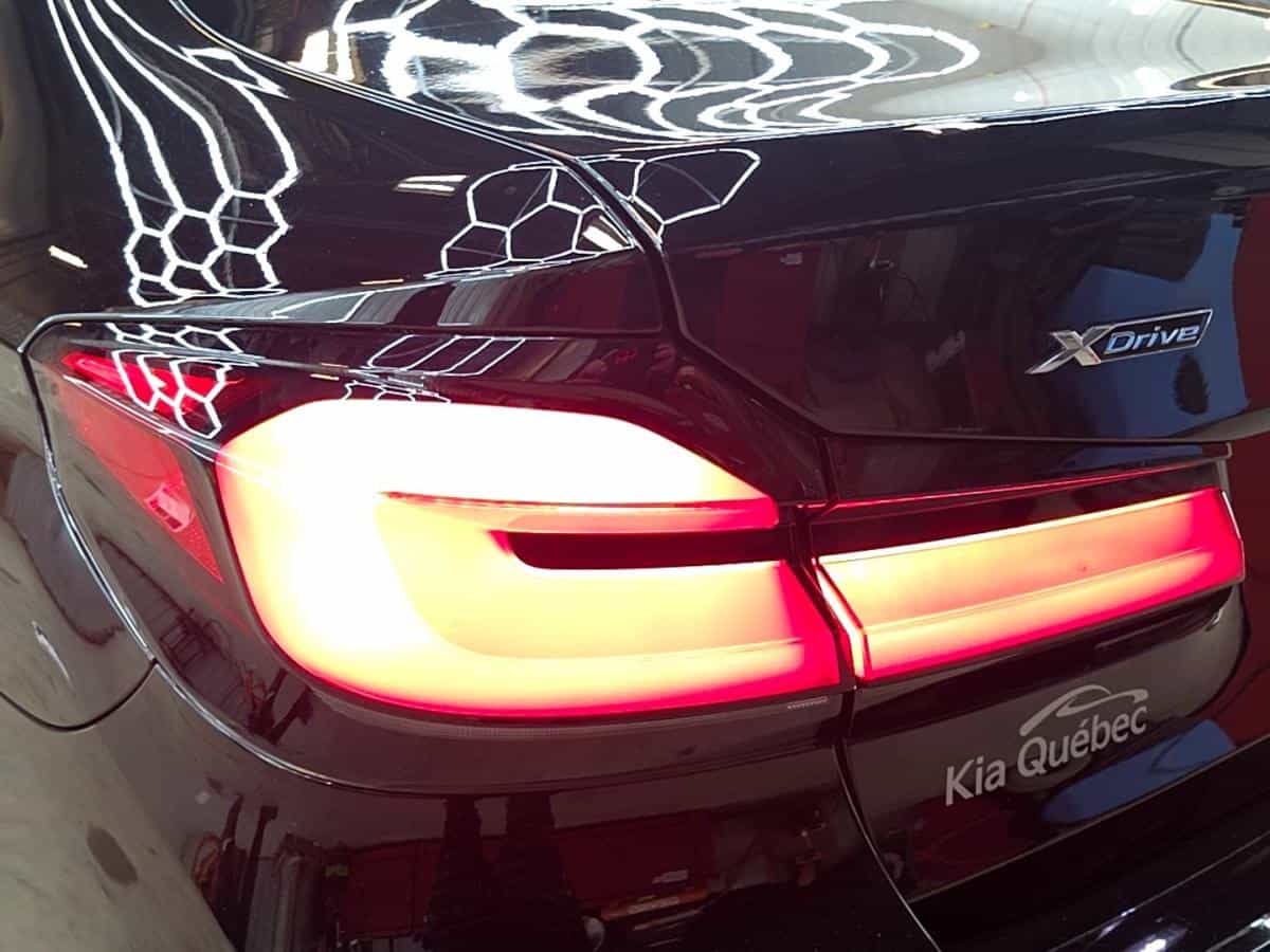 2022 BMW 530i 530i xDrive TURBO *TOIT *BIZONE *VOLANT *GPS *CUIR - Image 12