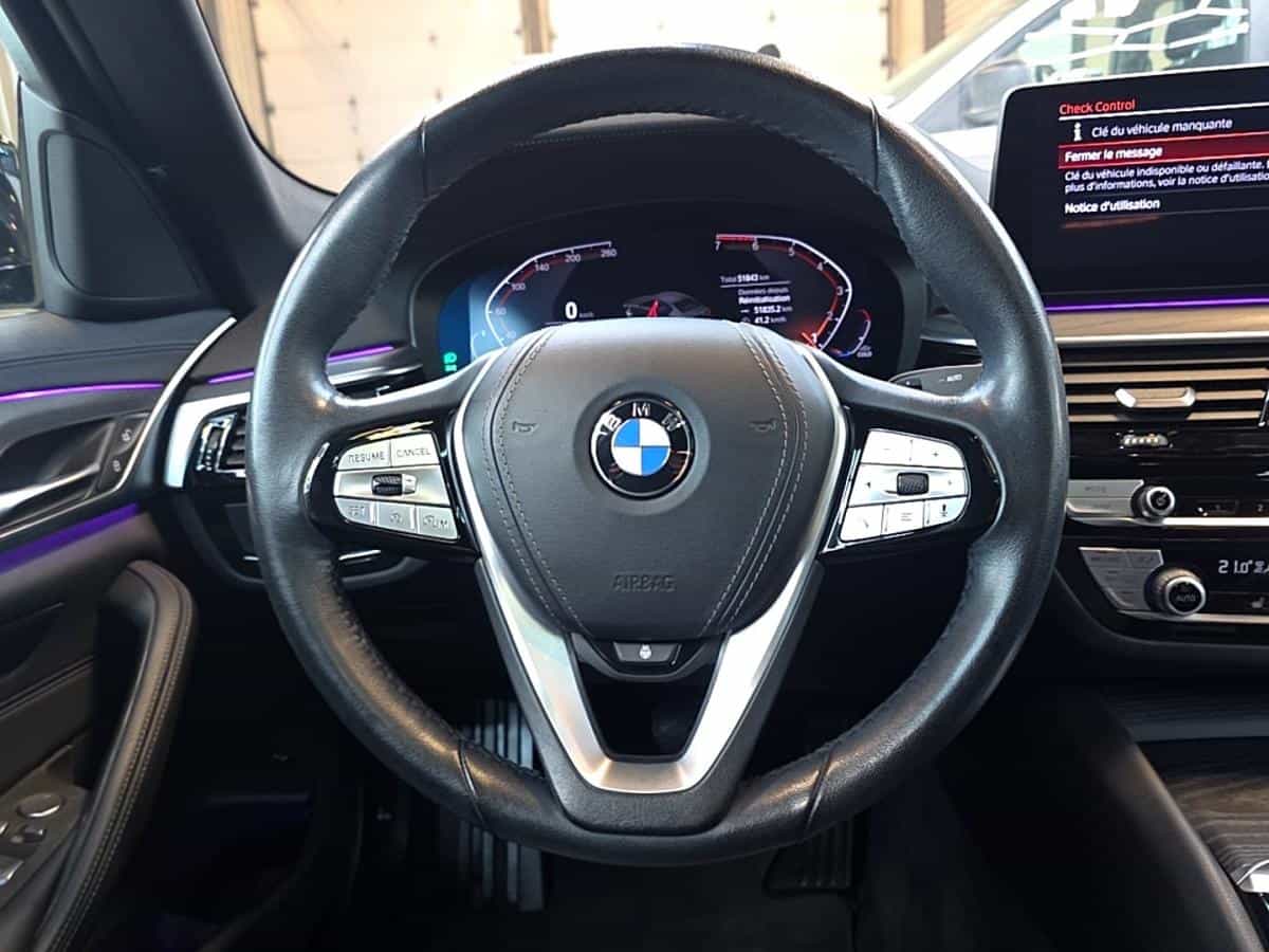 2022 BMW 530i 530i xDrive TURBO *TOIT *BIZONE *VOLANT *GPS *CUIR - Image 14